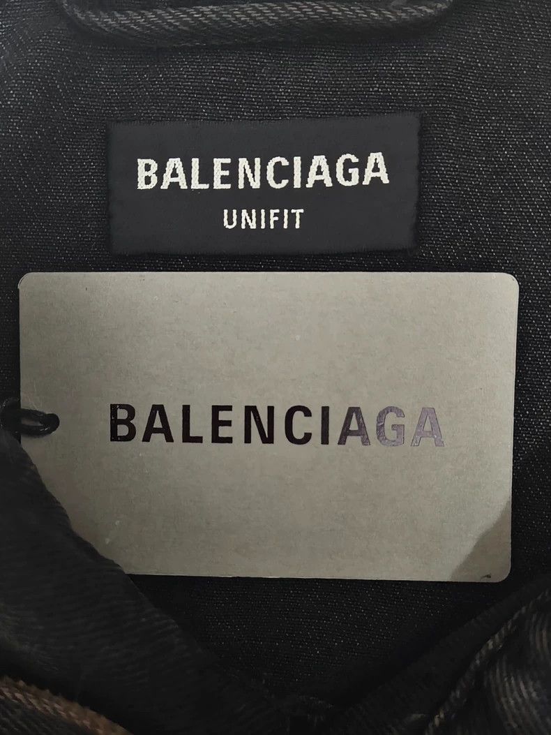 Balenciaga Balenciaga 22ss spray painted graffiti double B night light Size US XS / EU 42 / 0 - 4 Thumbnail