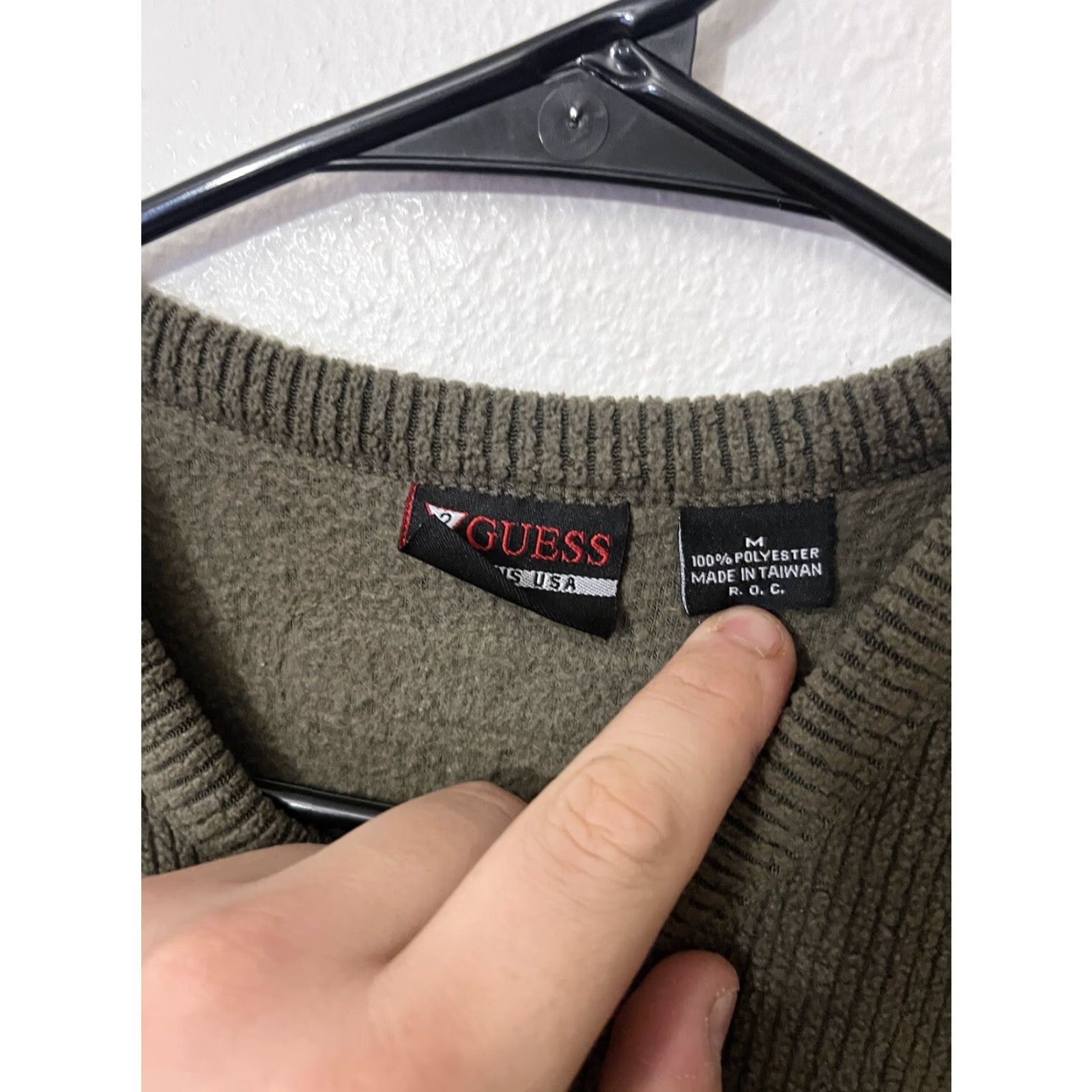 Guess GUESS Mens Sweater Green M V Neck? Size US M / EU 48-50 / 2 - 3 Thumbnail