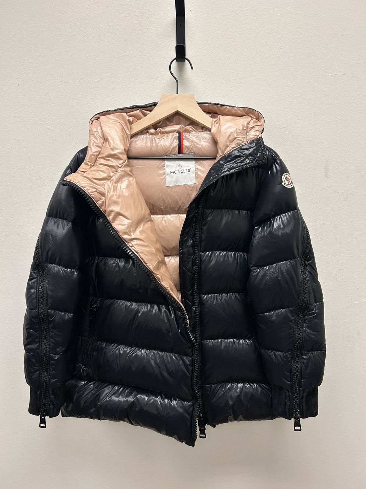 Moncler MSRP: $1.8k Sleeve Zip Goose Puffer Jacket Size US S / EU 44-46 / 1 - 3 Thumbnail