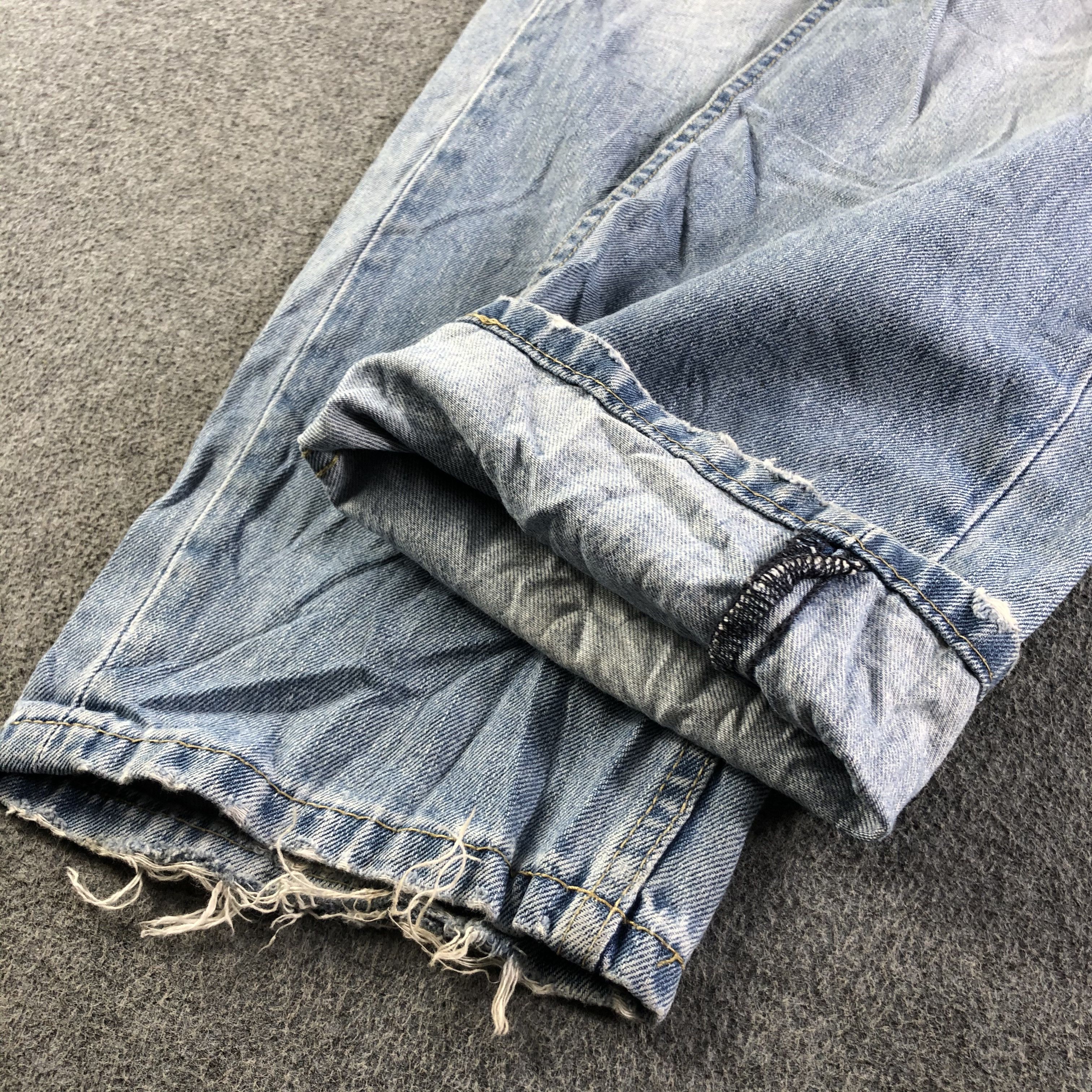 Levi's Vintage Blue Wash Levis 505 Jeans-J3298 Size US 35 - 7 Thumbnail