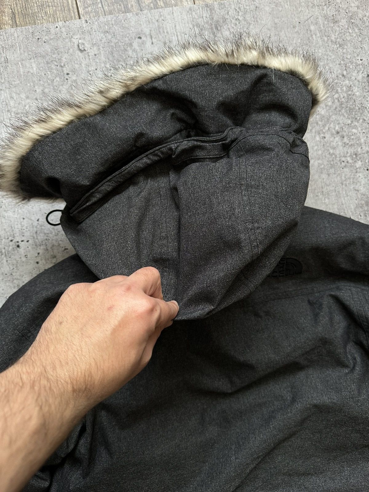 The North Face The North Face McMurdo 550 Parka Jacket Size US M / EU 48-50 / 2 - 22 Thumbnail
