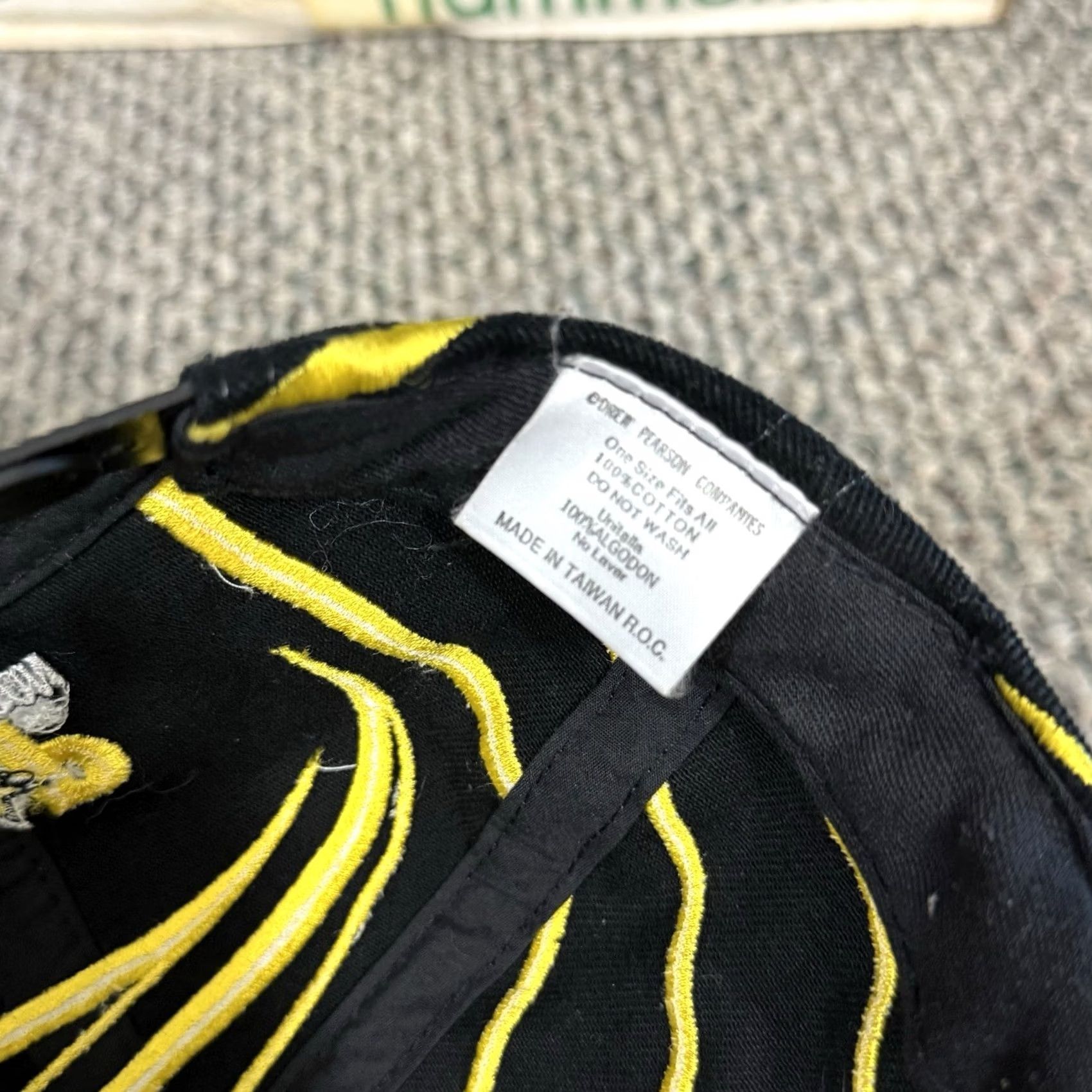 Drew VINTAGE Pittsburgh Steelers Hat Adult 90s Drew Pearson SnapBack NFL Sport Black Cotton Knit Men One Size Adjustable Lightweight Snapback Seasoned Mens Size ONE SIZE - 7 Thumbnail