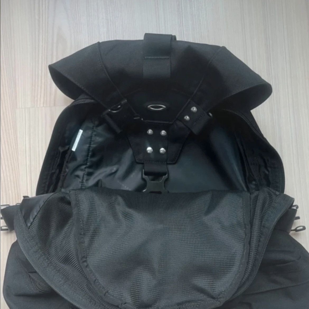 Oakley Iconic Oakley backpack Size ONE SIZE - 2 Thumbnail