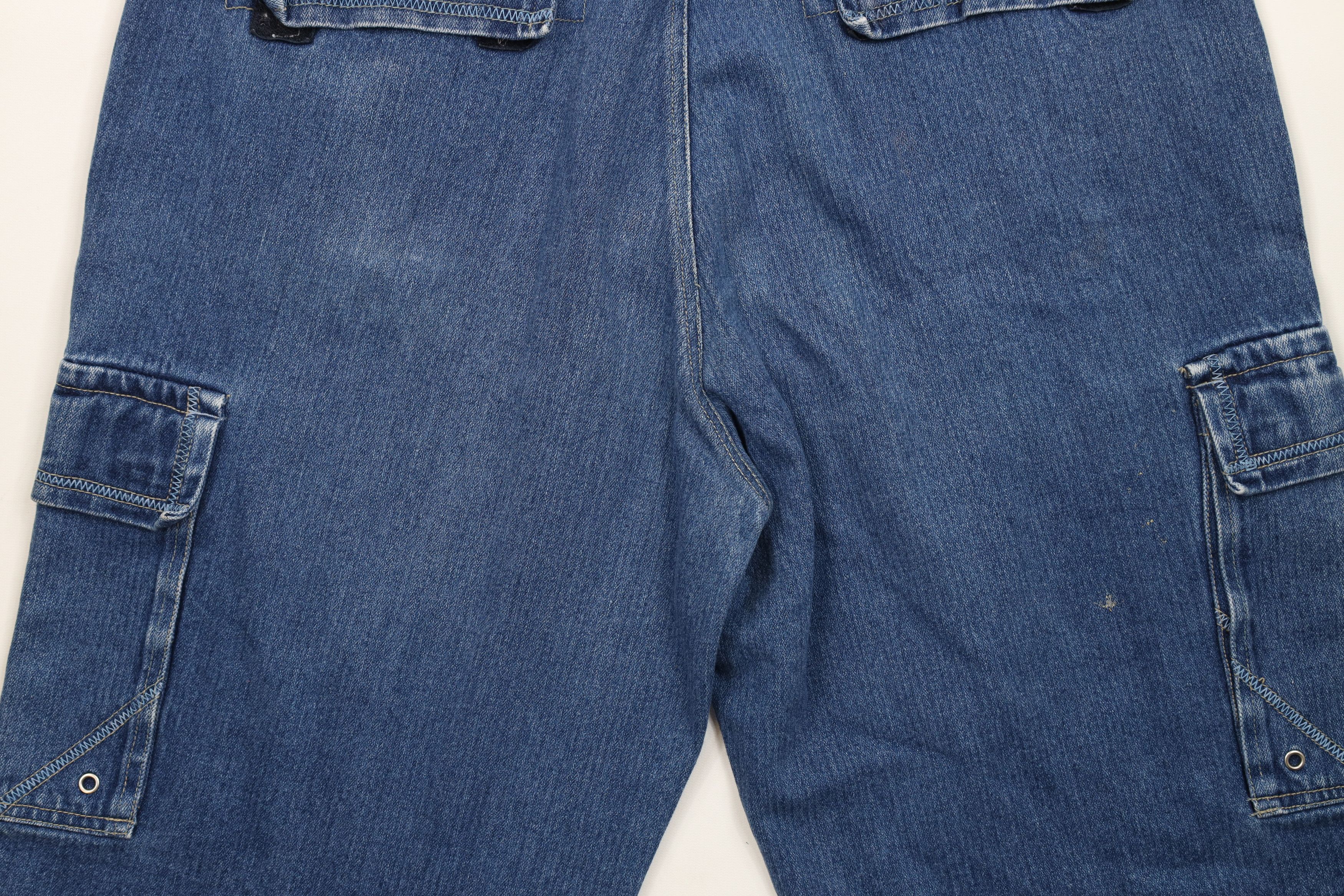 Vintage Vintage 90s Y2K Streetwear Baggy Hip Hop Denim Cargo Shorts Size US 40 / EU 56 - 12 Thumbnail