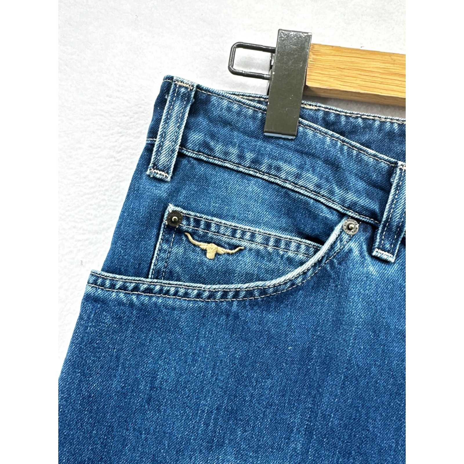 Vintage R.M. Williams Jeans Mens 36x27 Straight Leg 5-Pocket Denim Blue Medium Wash Zip Closure Cowboy Style Adult Mens Shirts? Wait. Size US 36 / EU 52 - 3 Thumbnail