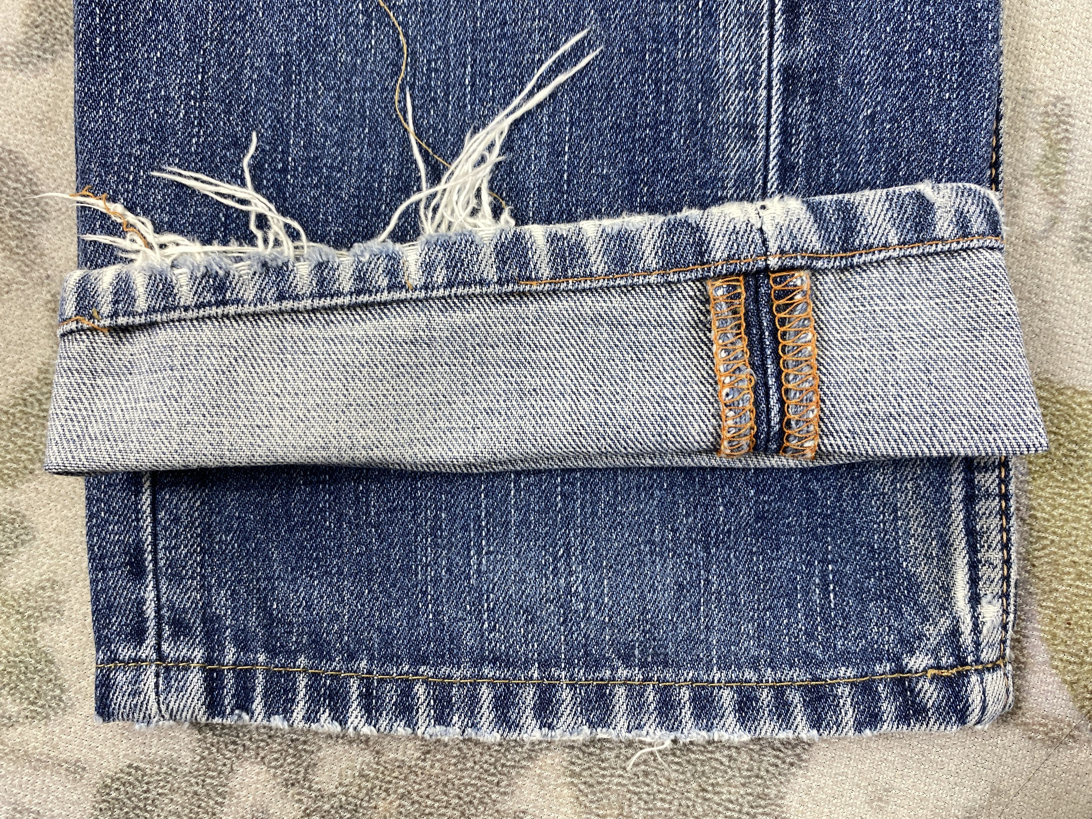 Levi's Distressed Blue Vintage Levi's 502 31x28 Denim -SJ192 Size US 31 - 11 Thumbnail