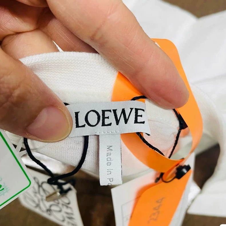 Loewe LOEWE Short sleeves with chest logo Size XS / US 0-2 / IT 36-38 - 3 Thumbnail