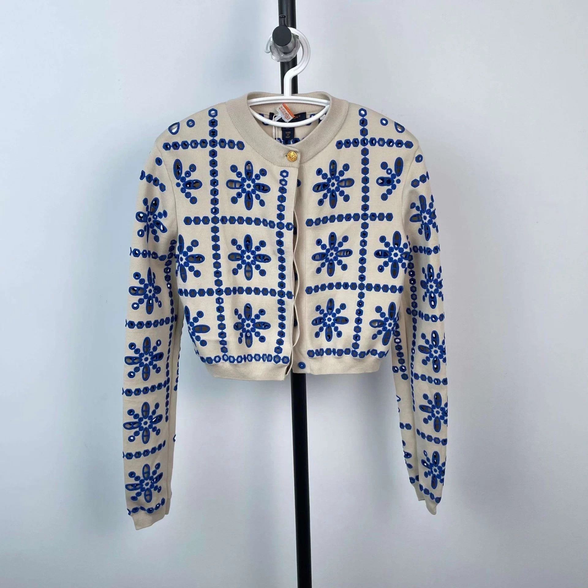 Louis Vuitton LV blue & white openwork knit sweater XS Size XS / US 0-2 / IT 36-38 - 1 Thumbnail