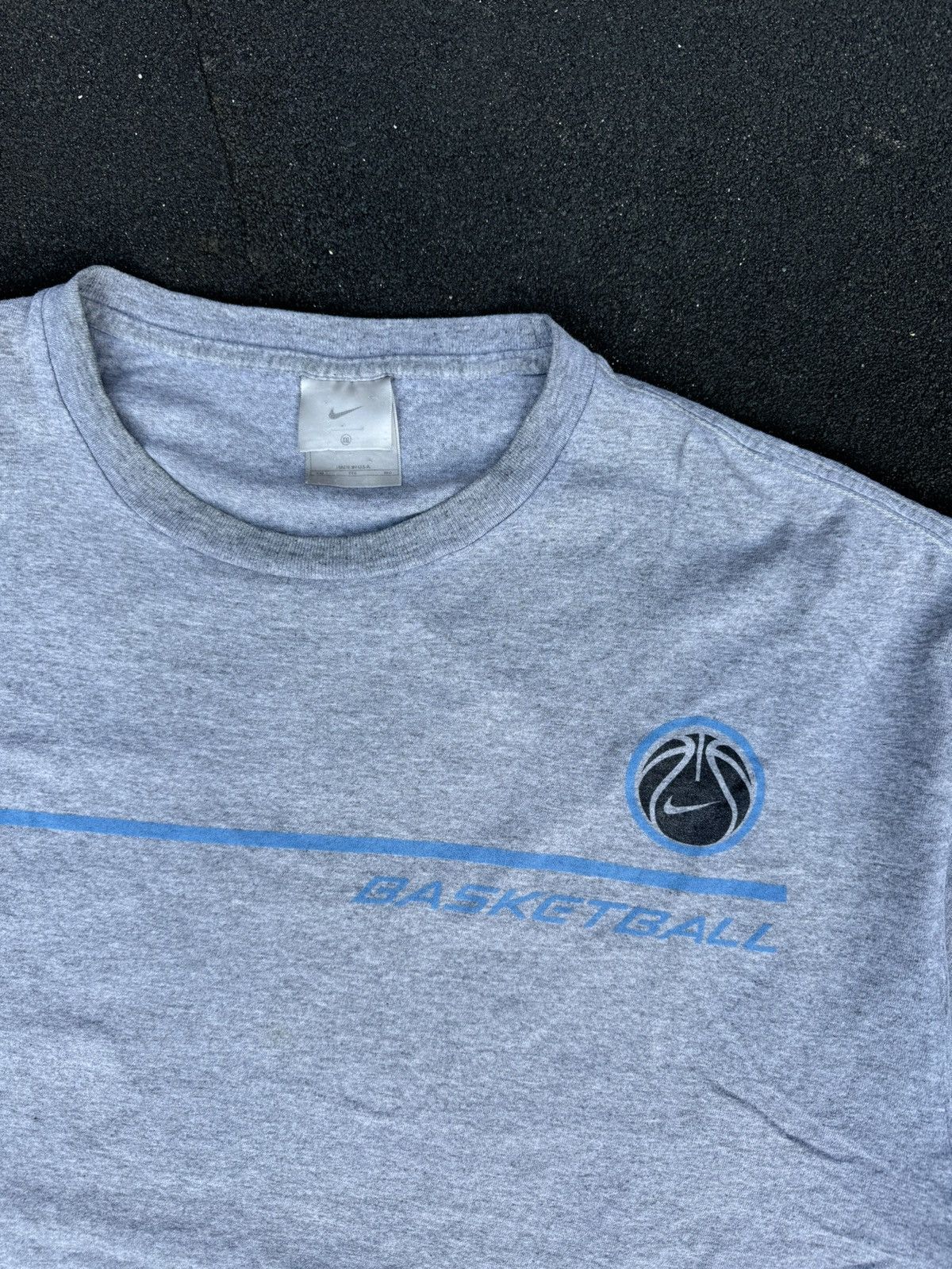 Nike × Vintage Silver tag Nike basketball tee Size US XXL / EU 58 / 5 - 2 Thumbnail