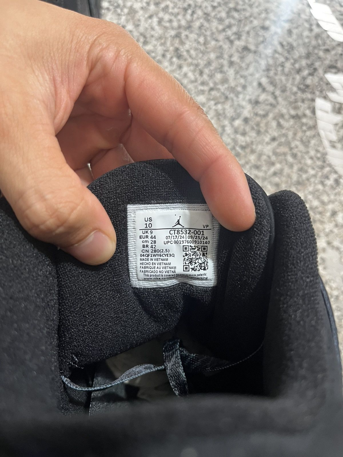Jordan Brand Jordan retro 3 black cat Size US 10 / EU 43 - 7 Thumbnail