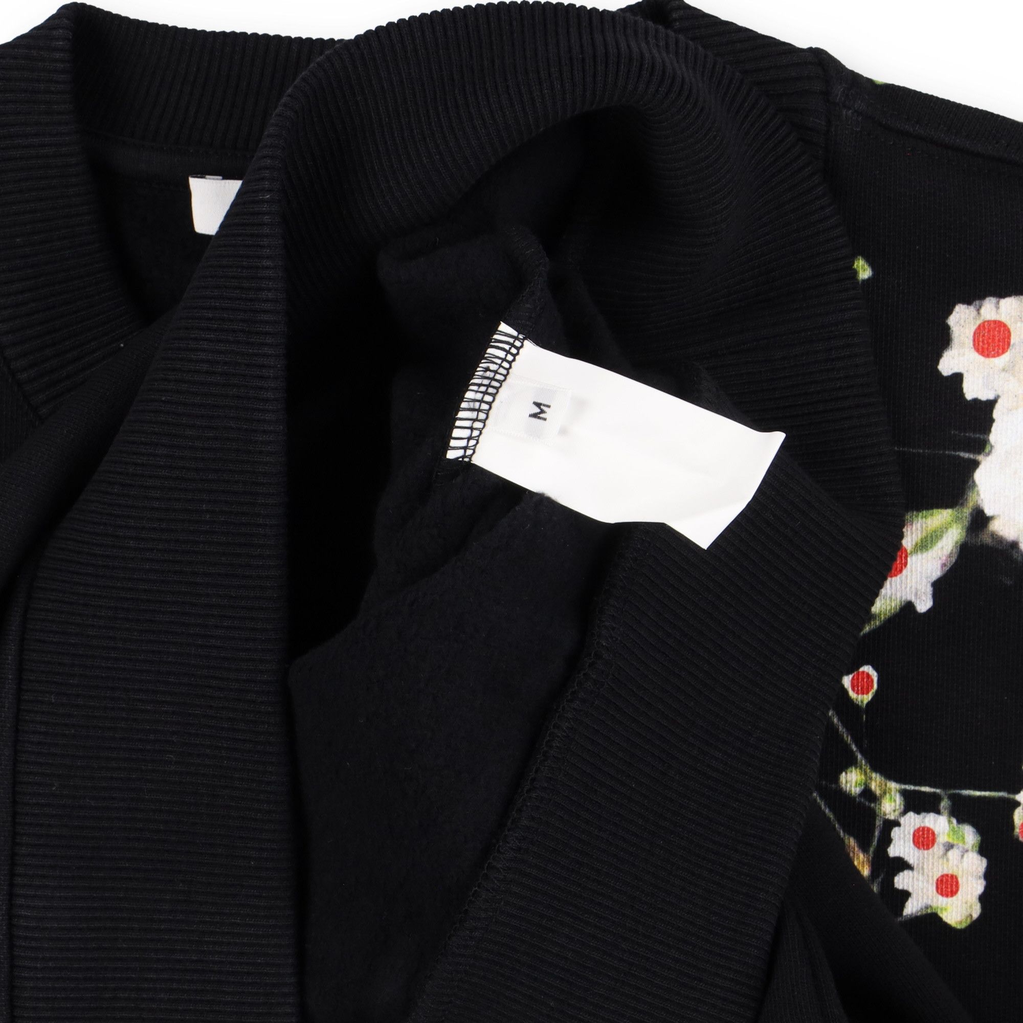 Givenchy Black Baby's Breath Japan Exclusive Sweatshirt Size US M / EU 48-50 / 2 - 4 Thumbnail