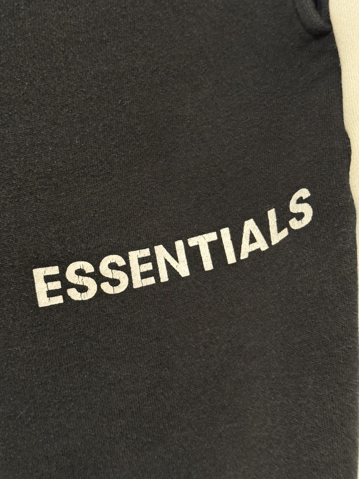 Fear of God 🔥Fear of God Essentials FW18 Stripe Sweatpants SZ Med Black Size US 33 - 3 Thumbnail