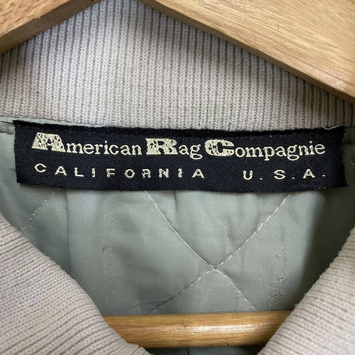 Japanese Brand Vintage 90s American Rag Compagnie Cropped Varsity Jacket Size US M / EU 48-50 / 2 - 15 Thumbnail