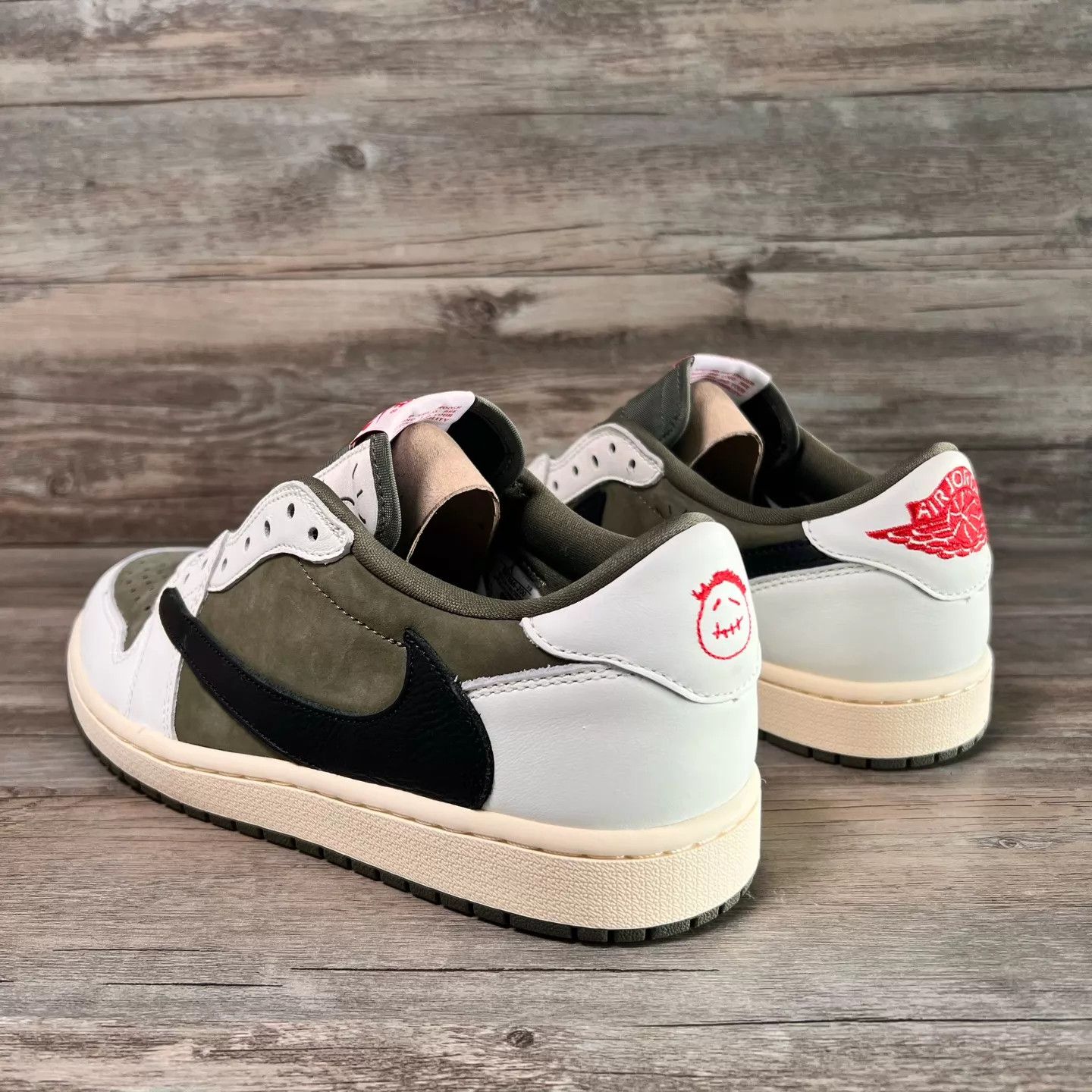 Nike Nike Jordan 1 x TS Reverse Olive 44 DM7866-200 Size US 11 / EU 44 - 4 Thumbnail