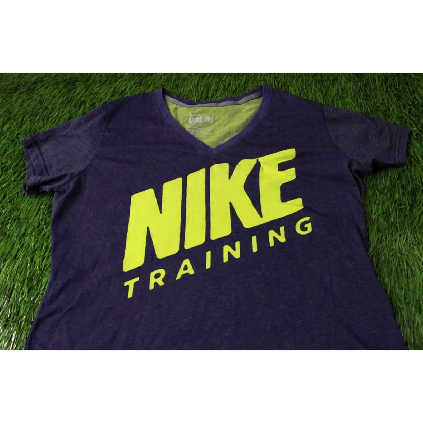 Nike NIKE Dri-FIT RUNNING SHIRT Women XL Violet Jersey Short Sleeve 2012 T-Shirt Training Nike Dri-Fit RUNNING WOMEN Shirt Jersey Tee XL Violet Size XL / US 12-14 / IT 48-50 - 2 Thumbnail