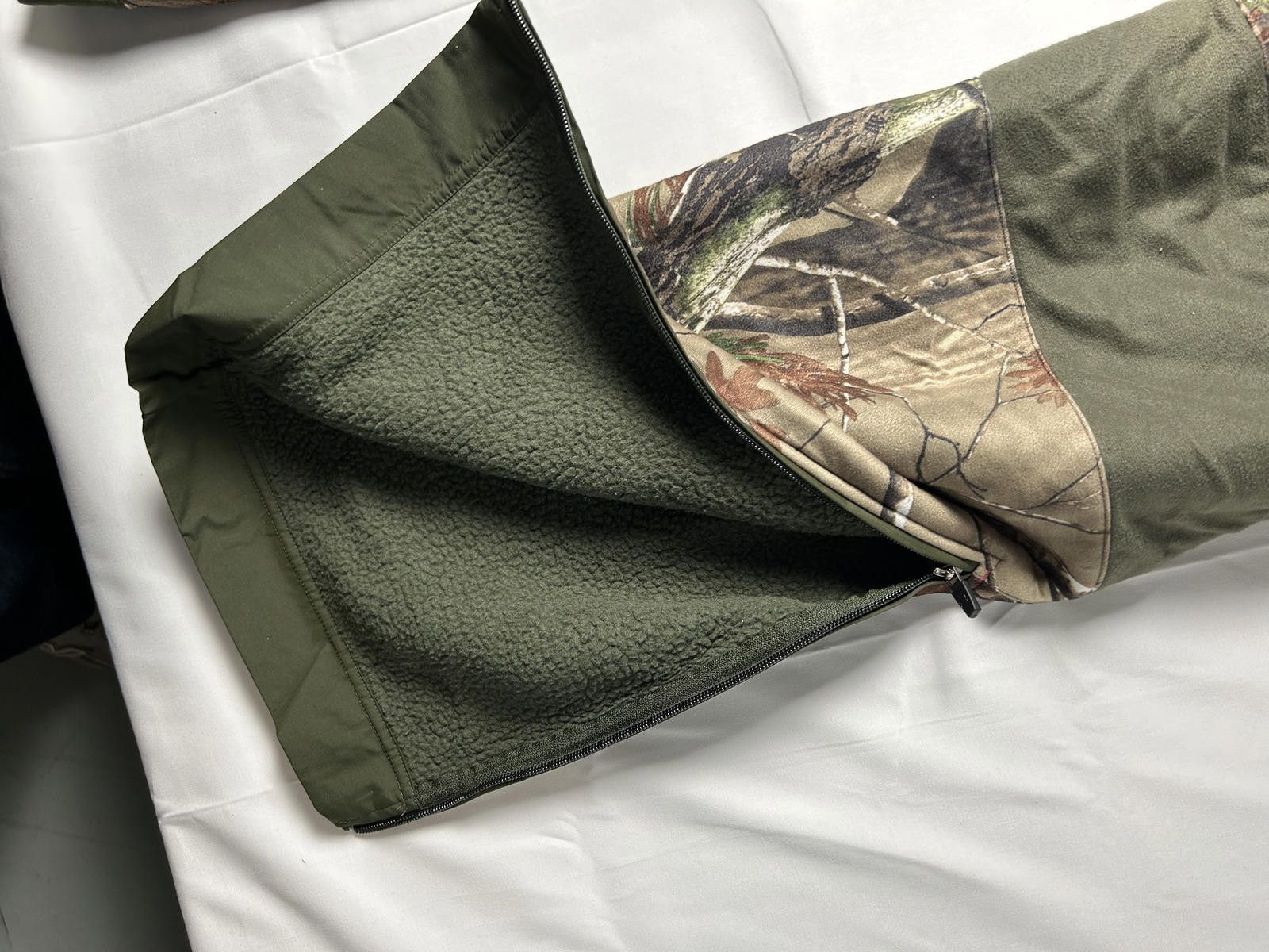 Under Armour Rare Under Armour Fleece Lined Real Tree Camo Cargo Trousers Size US 39 - 7 Thumbnail
