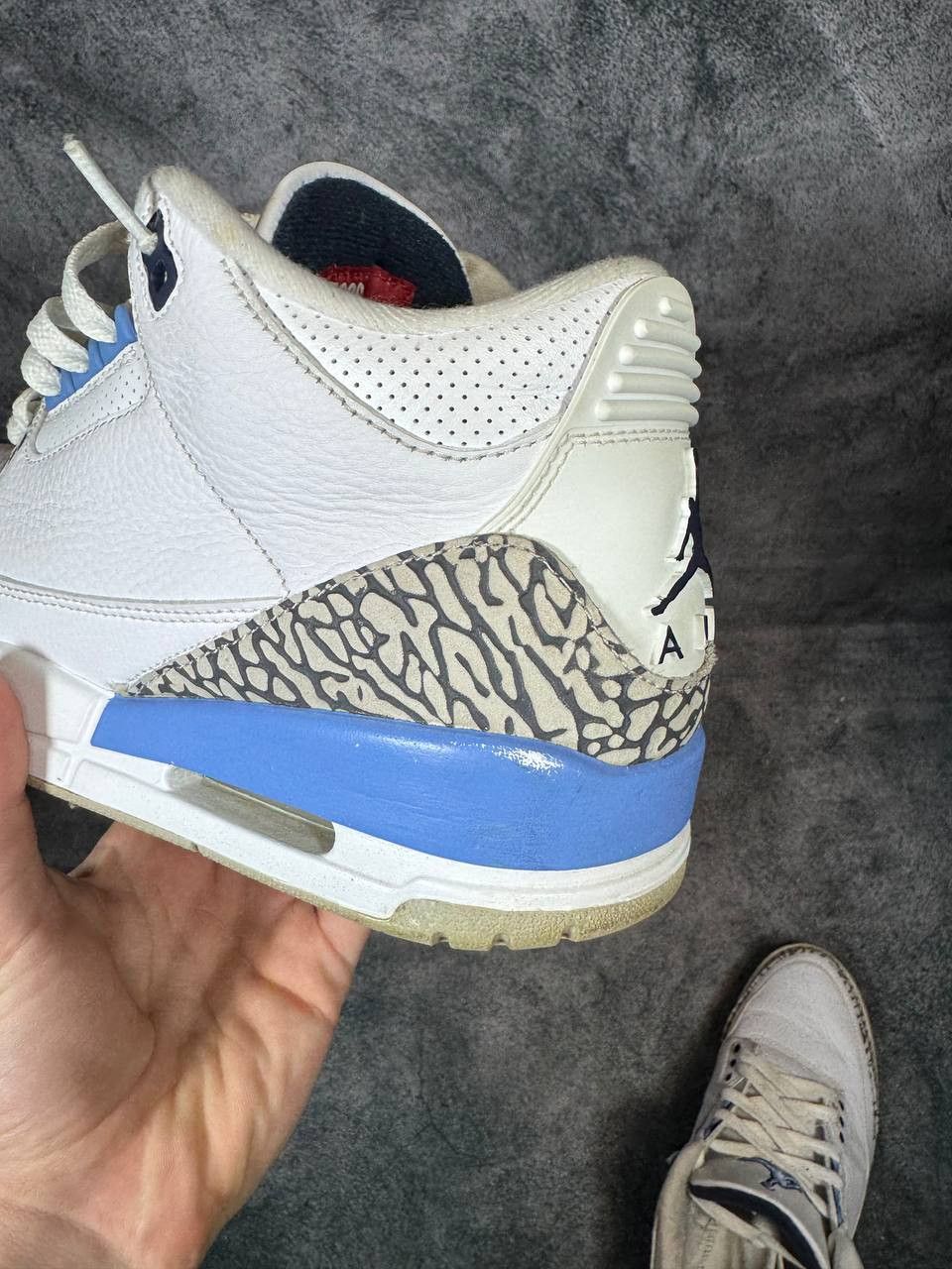 Jordan Brand Size 8 | Jordan 3 UNC With Box | Pre-Owned Size US 8 / EU 41 - 8 Thumbnail
