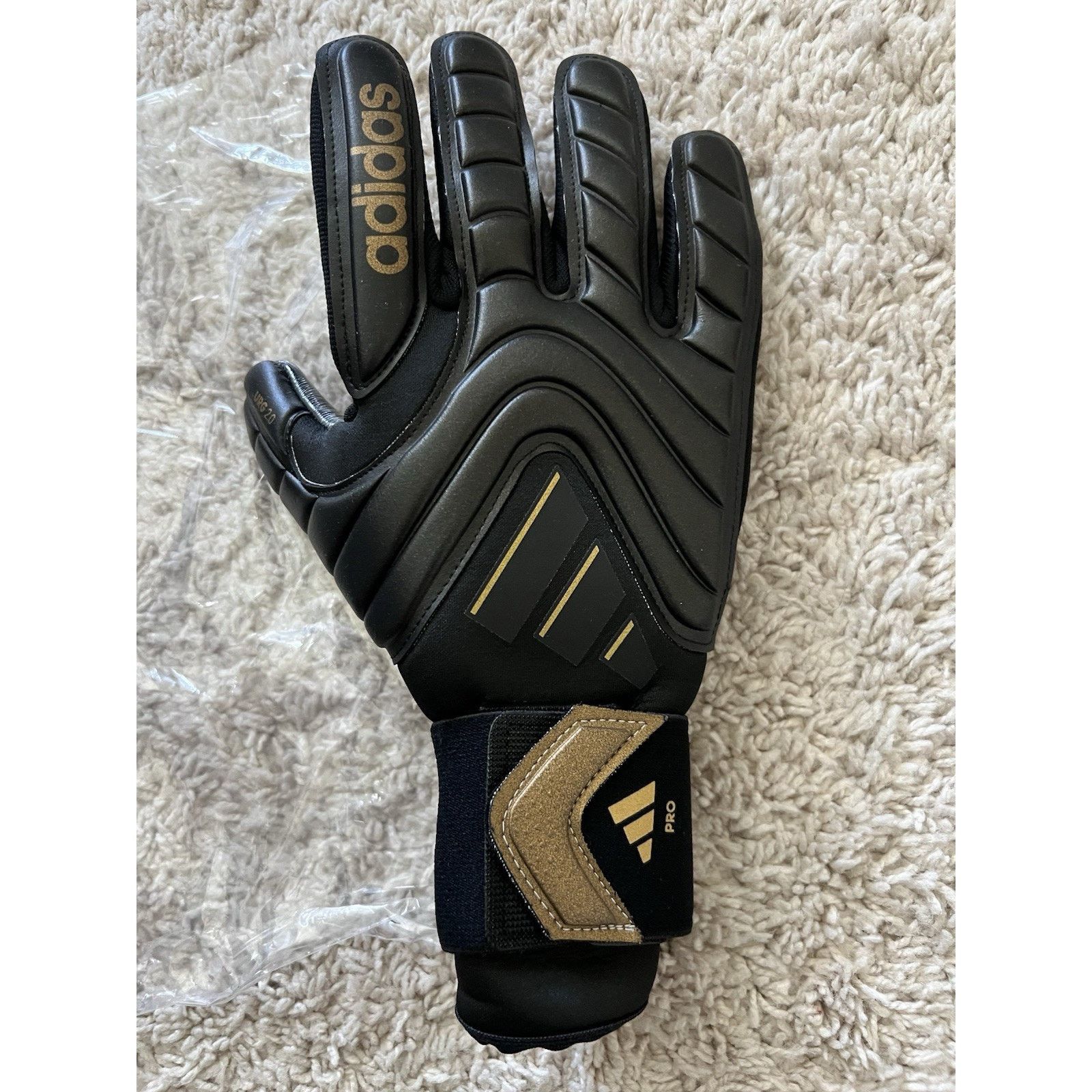 Adidas Adidas Copa Pro Goalkeeper Goalie Gloves Black Gold Size 9 Size ONE SIZE - 9 Thumbnail
