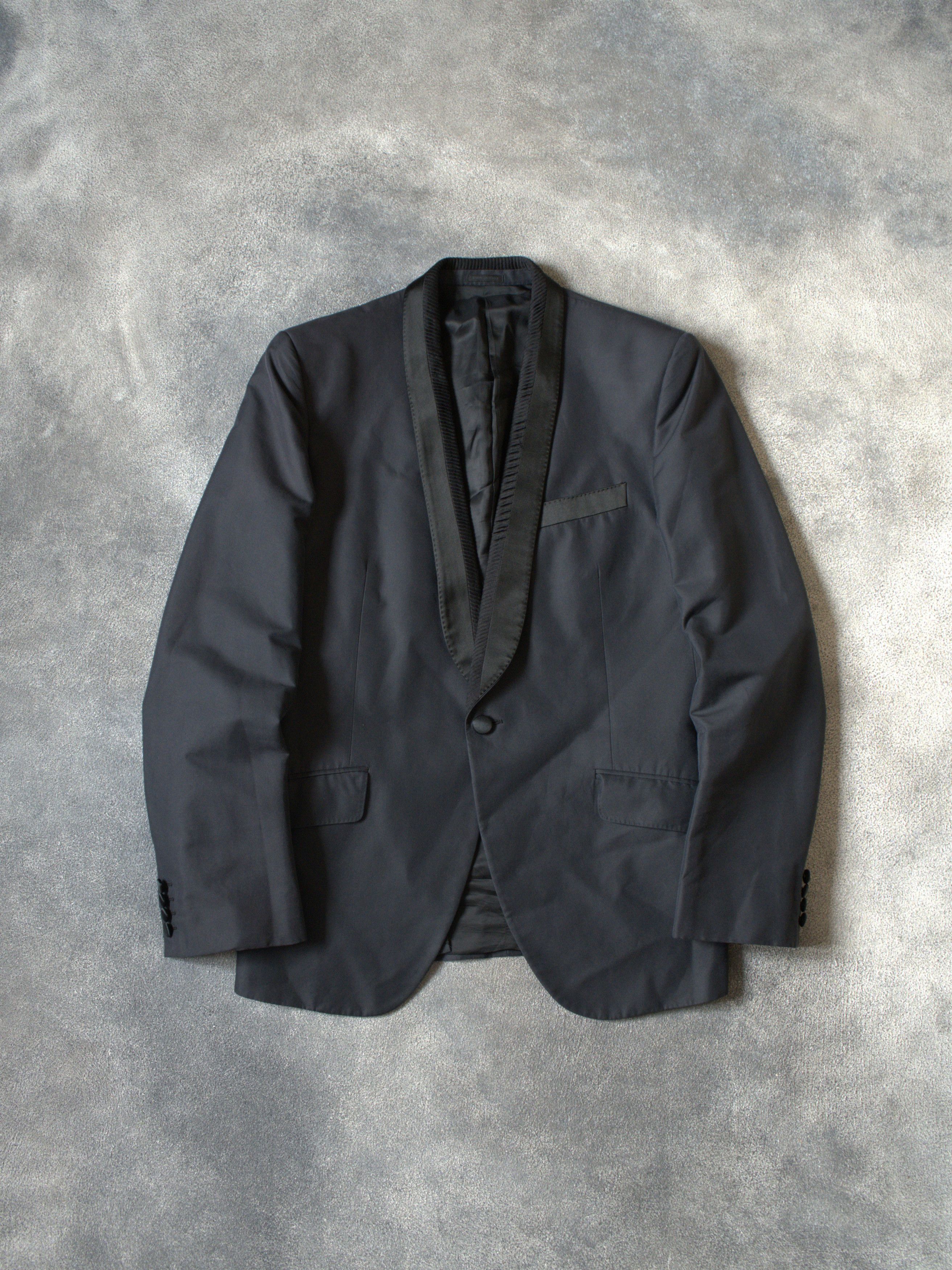 Alexander McQueen S/S 2007 Alexander McQueen RUNWAY Satin Detail Suit Size 52R - 4 Thumbnail