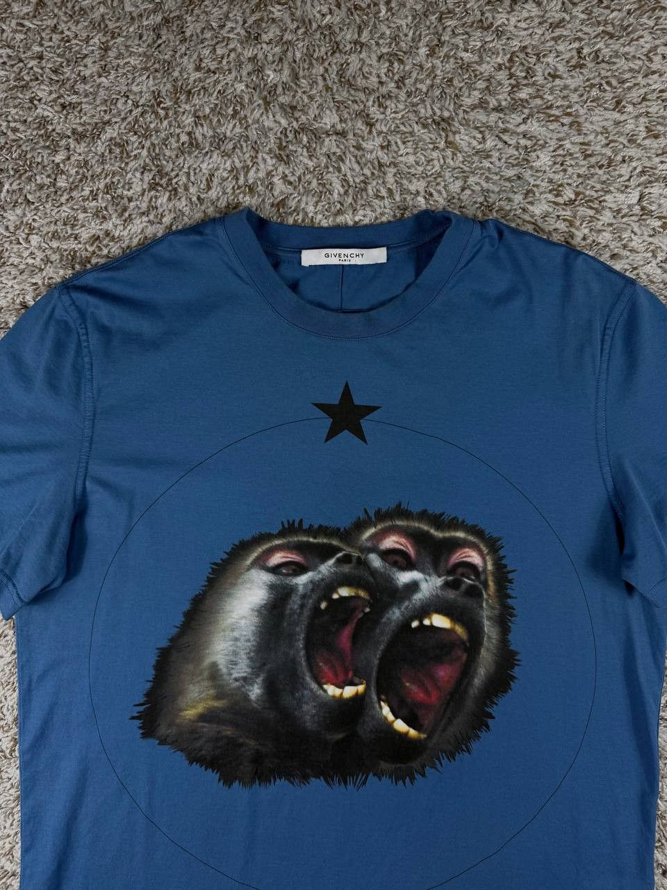 Givenchy Givenchy Monkey Brothers Graphic T-Shirt Blue Size US XL / EU 56 / 4 - 2 Thumbnail
