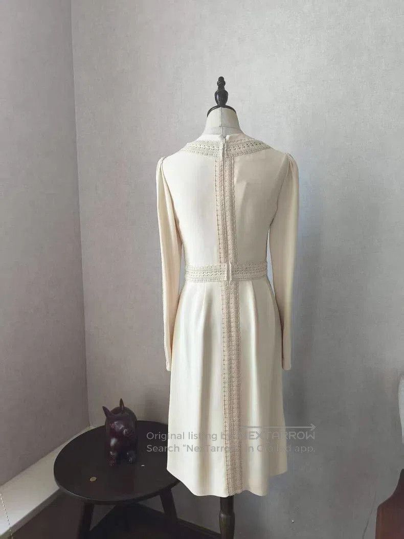 Valentino Valentino The main line shows the Renaissance dress Size L / US 10 / IT 46 - 2 Thumbnail