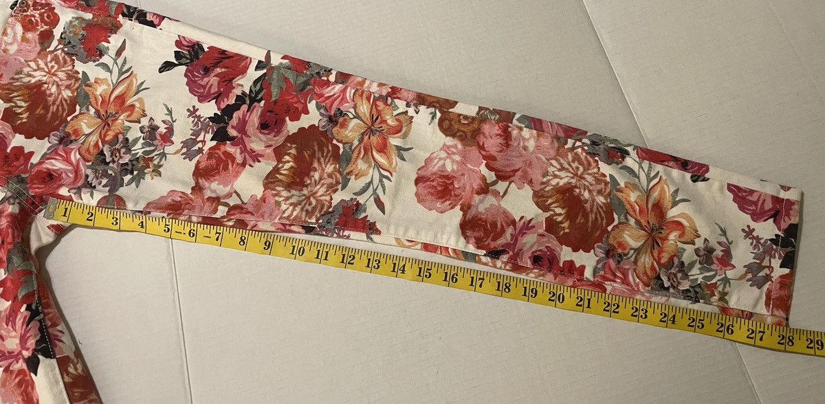 Anthropologie Anthropologie Pilcro Skinny Floral Rose White Jeans Size 25 Size 25" / US 0 / IT 36 - 8 Thumbnail