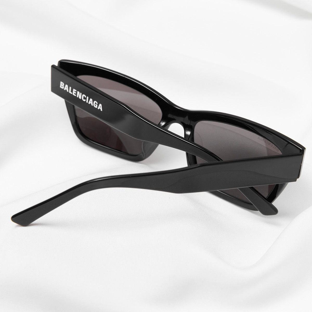 Balenciaga BALENCIAGA BB0307SA 001 SUNGLASSES Size ONE SIZE - 7 Thumbnail