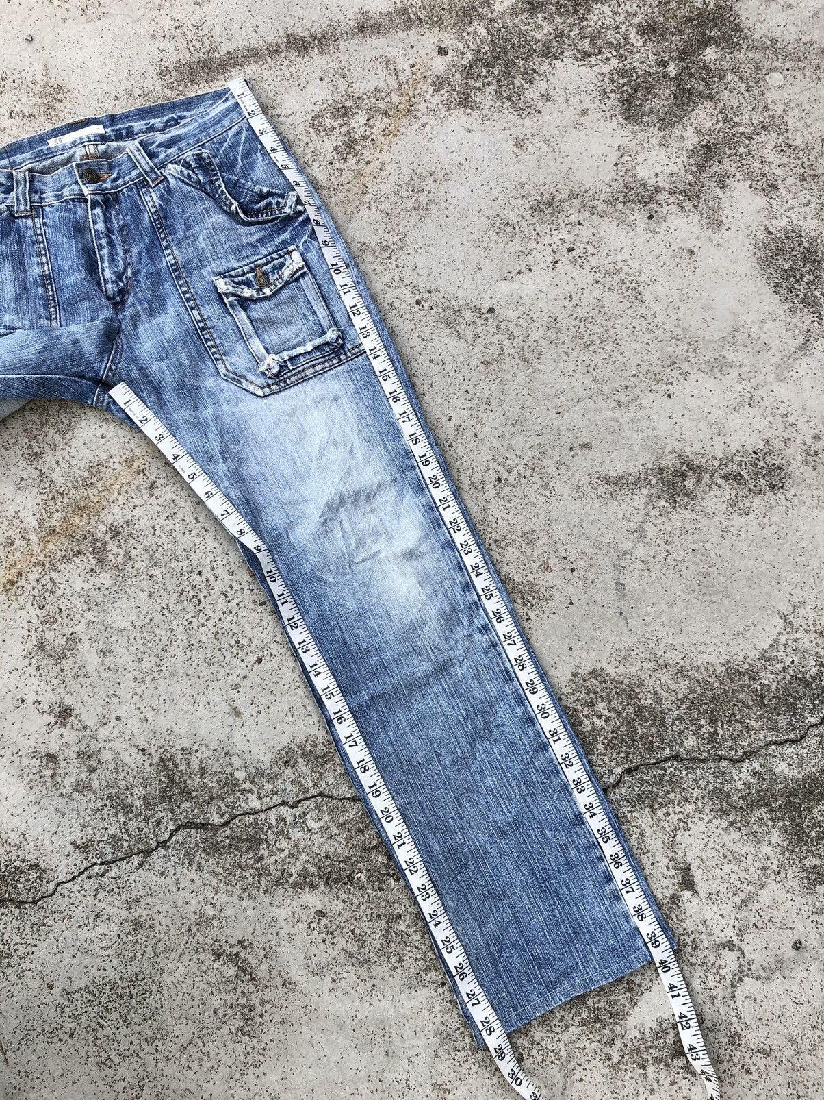 Global Work DISTRESSED BUSHPANT DENIM BY GLOBAL WORK Size US 31 - 14 Thumbnail