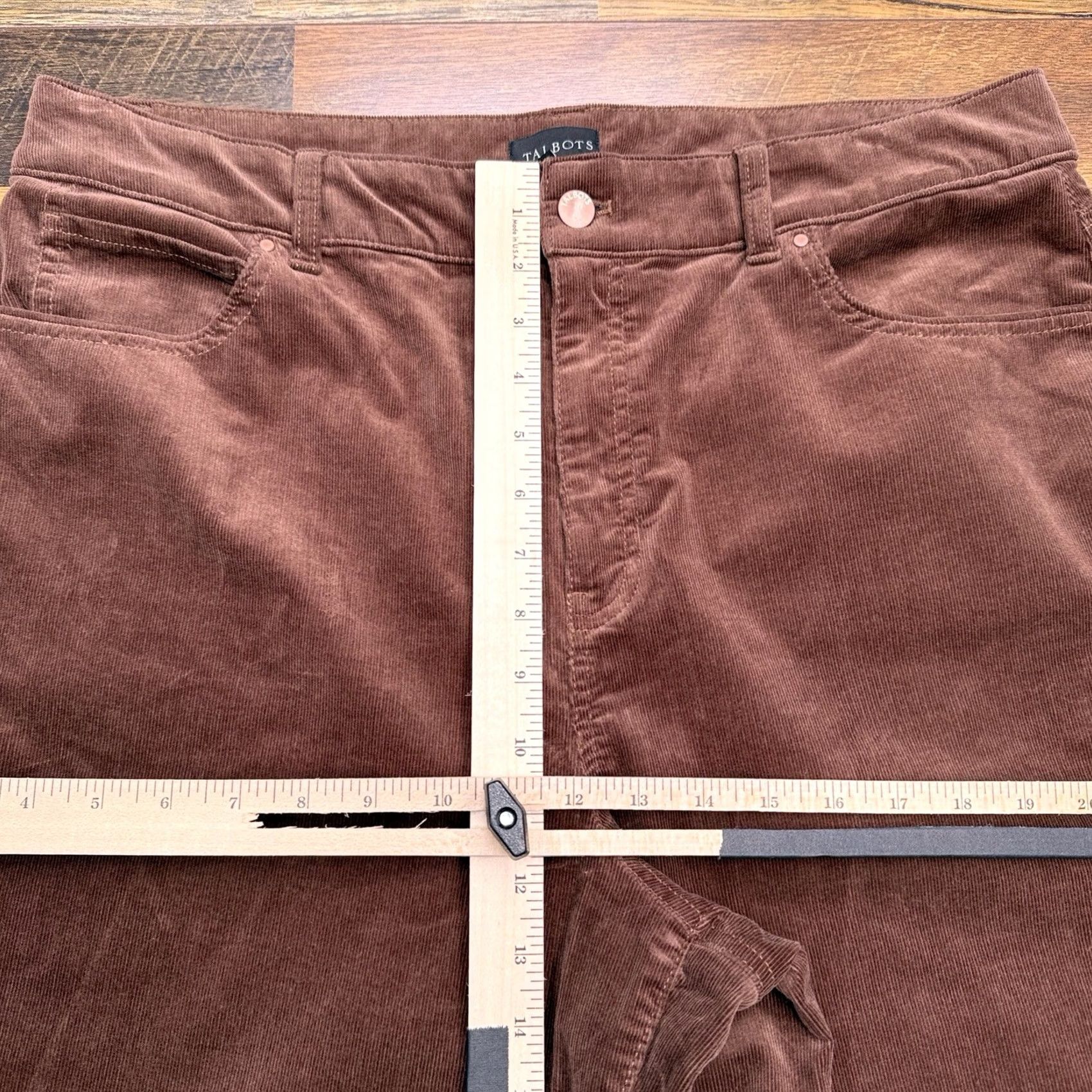 Talbots Talbots Corduroy Straight Jeans Womens 16 Brown High Rise Stretch Jeans Regular 5-Pocket Solid Brown Modern Buttons Belt Loops Inseam 29in Size 38" / US 16 / IT 52 - 7 Thumbnail