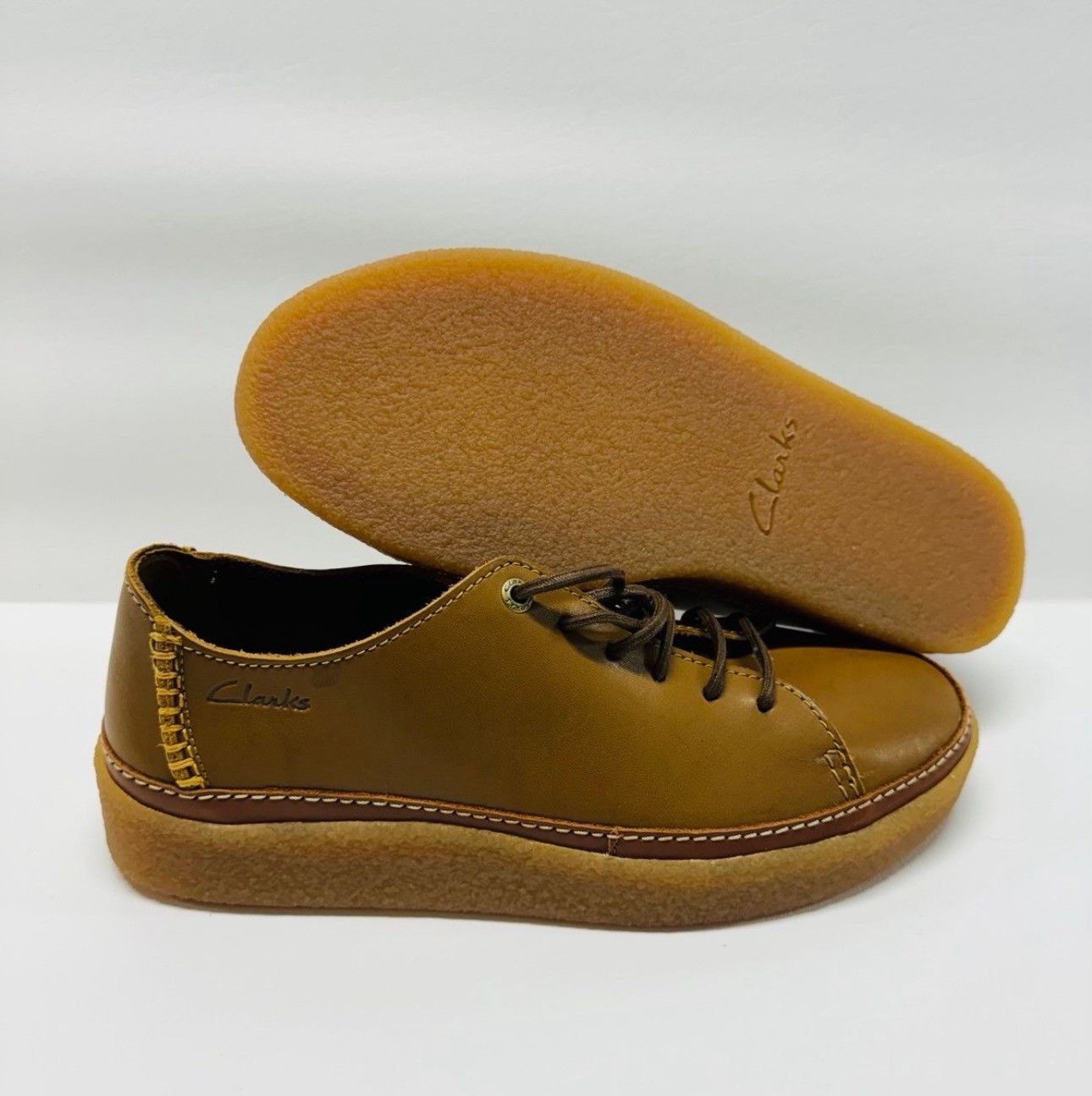 Clarks Clarks Oakpark Low Casual Lace Up Shoes Tan Leather Size US 10 / EU 43 - 1 Thumbnail