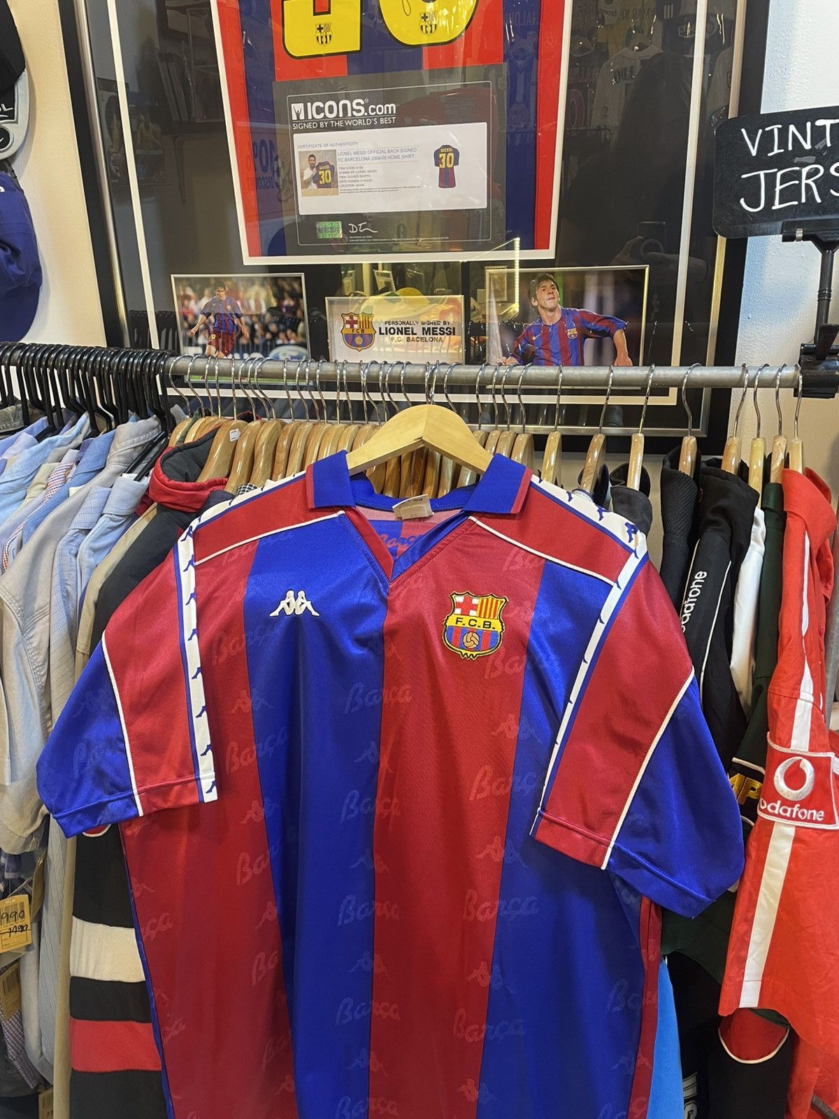 Other Vintage 1993-1994 FC Barcelona Home Kit Size US L / EU 52-54 / 3 - 2 Thumbnail
