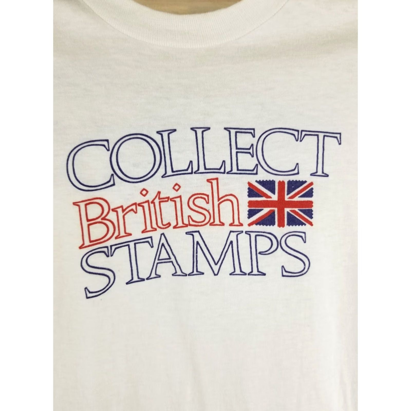 Vintage VINTAGE White Cotton T-Shirt SZ XL COLLECT BRITISH STAMPS SINGLE STITCH Size US XL / EU 56 / 4 - 2 Thumbnail