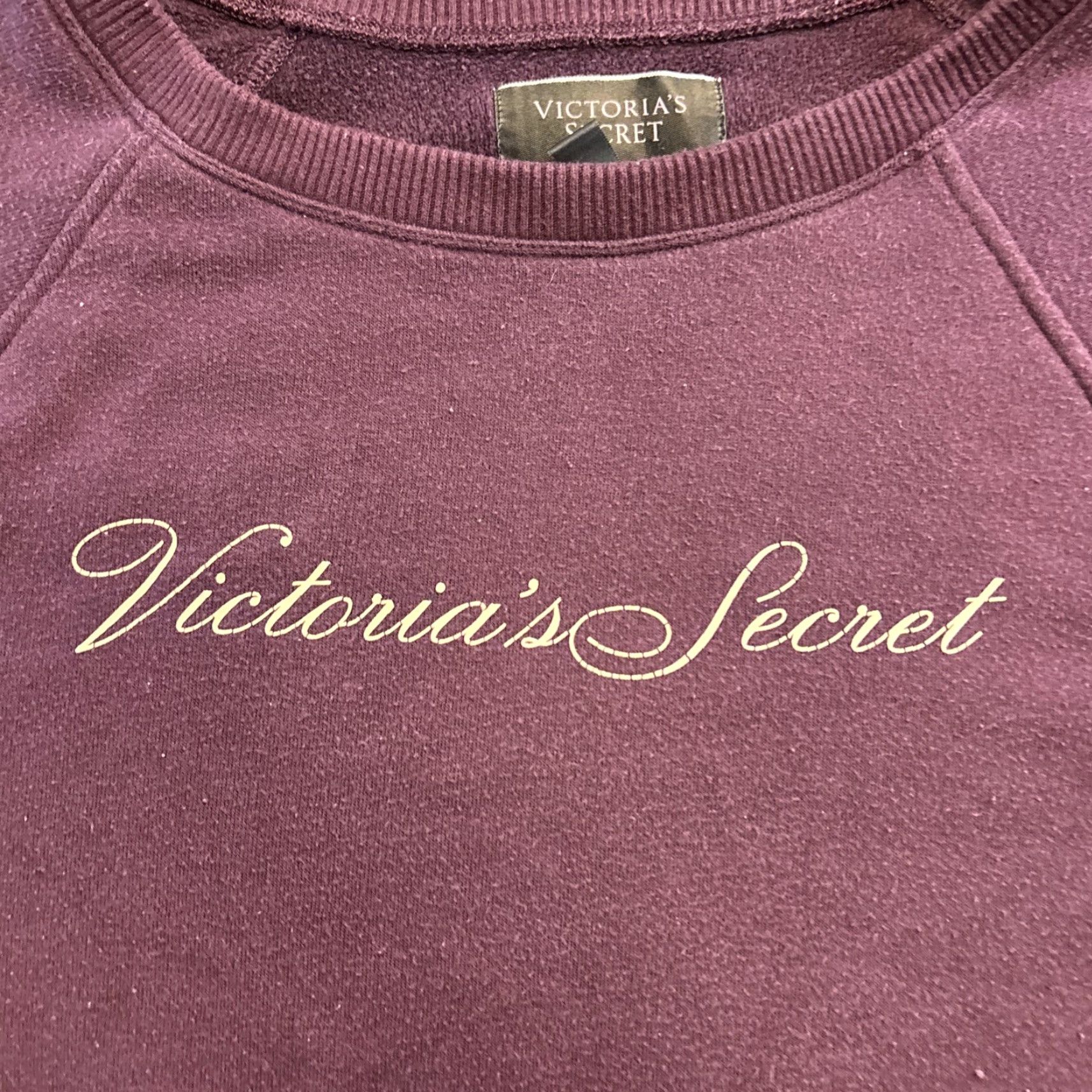 Victoria's Secret Victoria Secret Purple Logo Sweatshirt XS Oversized Black Label Womens Pullover Long Sleeve Lounge Activewear Sweatshirt Holiday 10s? Size XS / US 0-2 / IT 36-38 - 2 Thumbnail