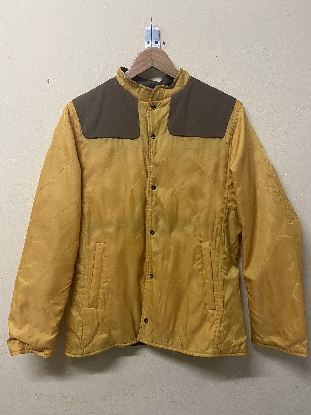 Boycott LightJacket