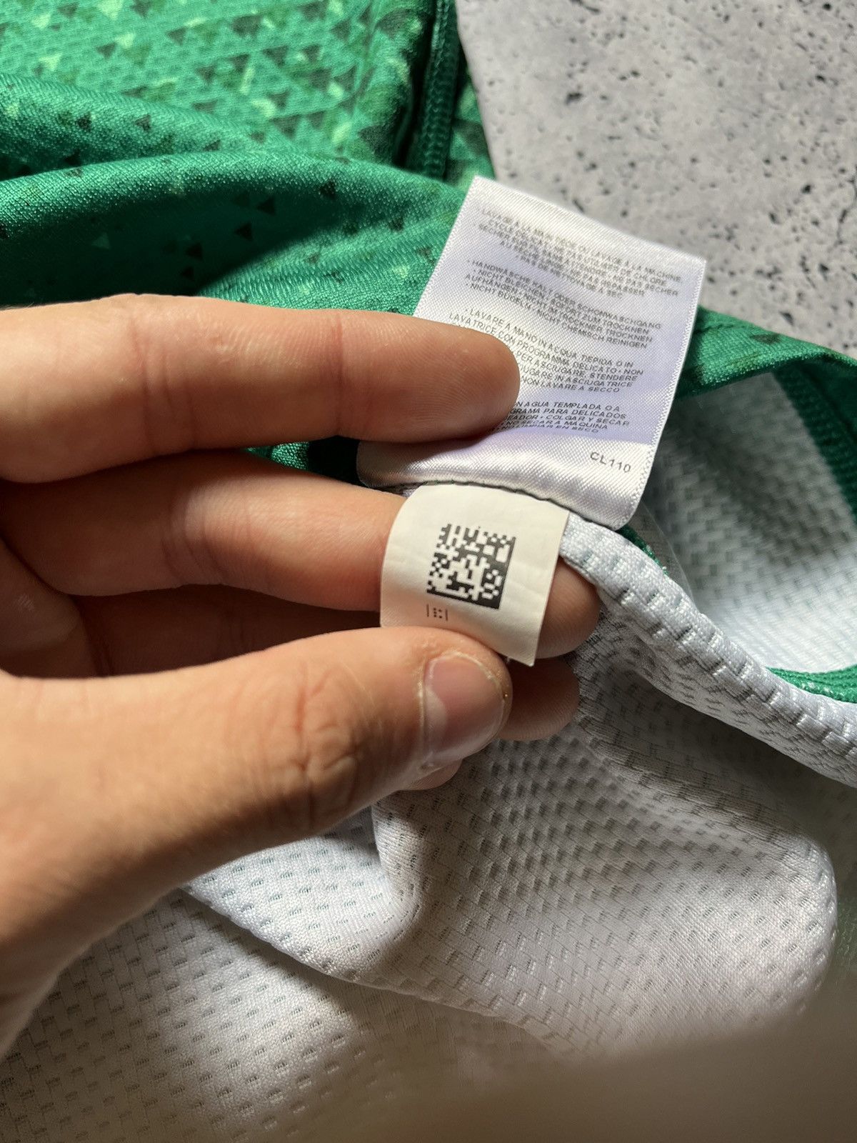 Canterbury of New Zealand Vintage Canterbury IRFU Ireland Rugby Jersey Shirt Retro Y2K Size US M / EU 48-50 / 2 - 9 Thumbnail
