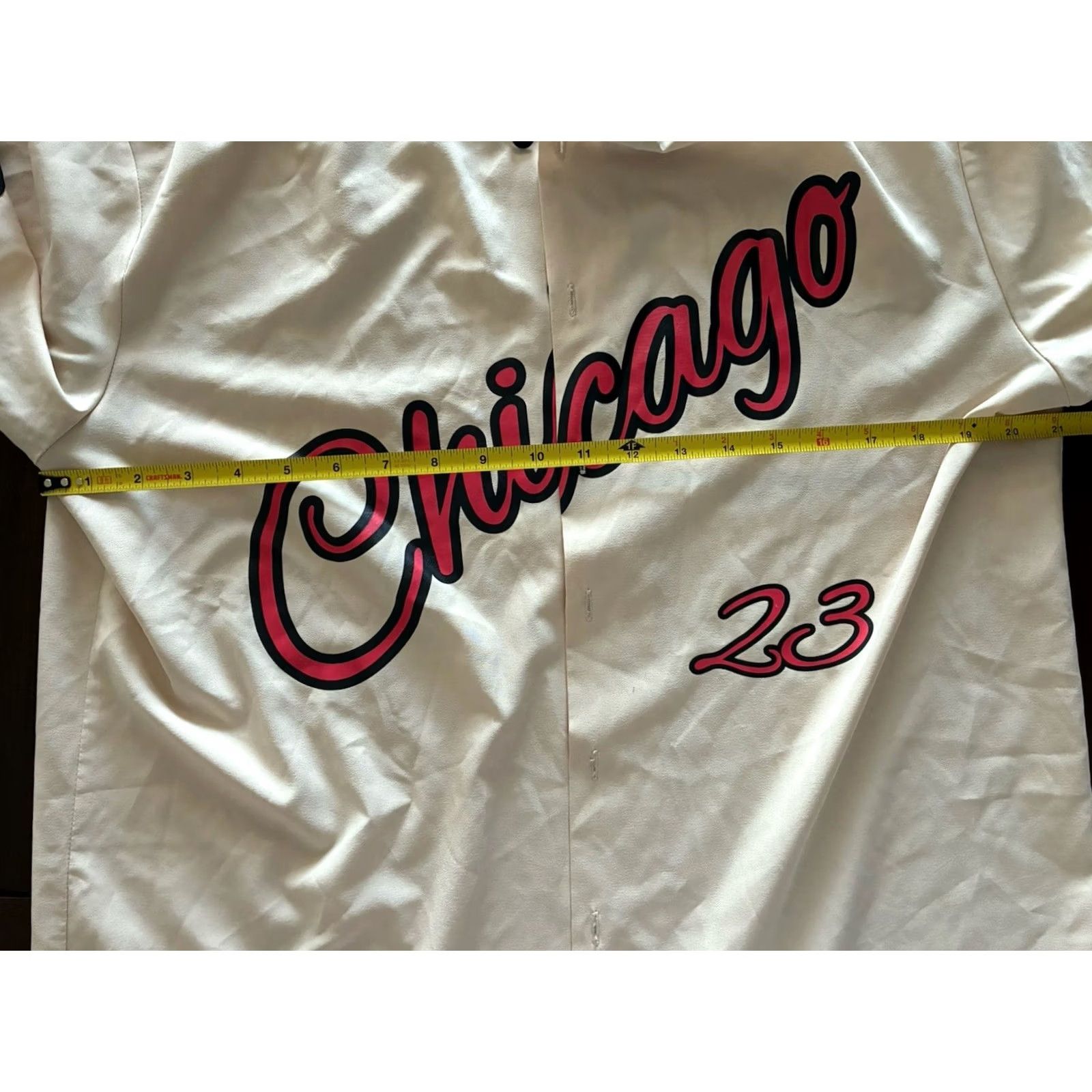 Shein SHEIN Chicago #23 Beige Medium Button-Up Bowling Shirt Men Short Sleeve Button-Down Collar Size US M / EU 48-50 / 2 - 4 Thumbnail