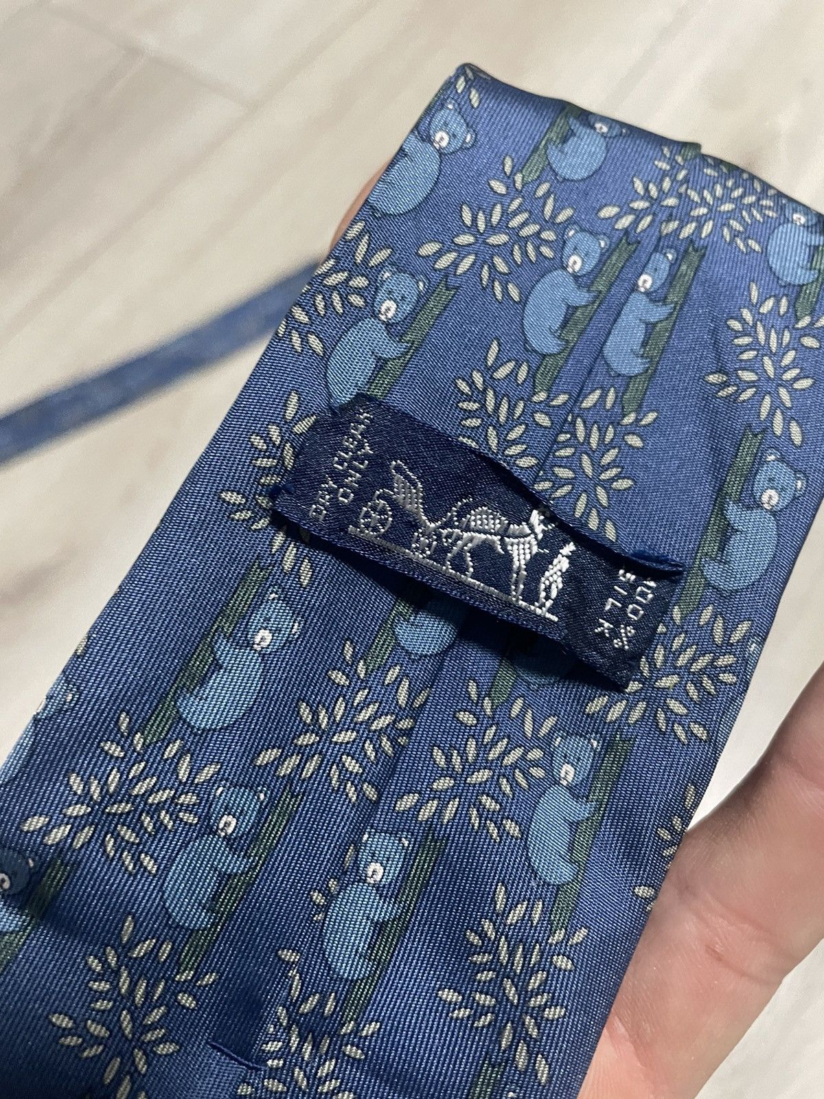 Hermes Hermes Tie Silk Necktie Koalas Bears Climbing Tree 7282 MA Size ONE SIZE - 11 Thumbnail