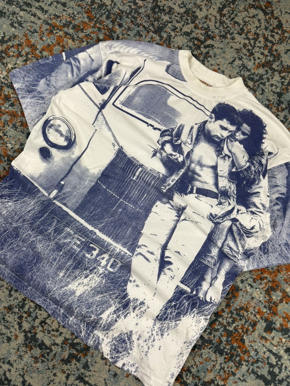 Vintage Vintage 90s Anthony Crickmay the outsiders all over print Size US XL / EU 56 / 4 - 4 Thumbnail
