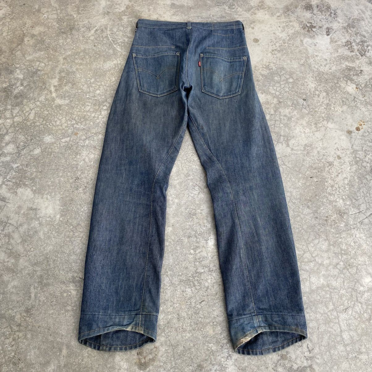 Levi's Vintage Levis Engineered Regular Fit Denim Twisted Leg Jeans Size US 29 - 10 Thumbnail