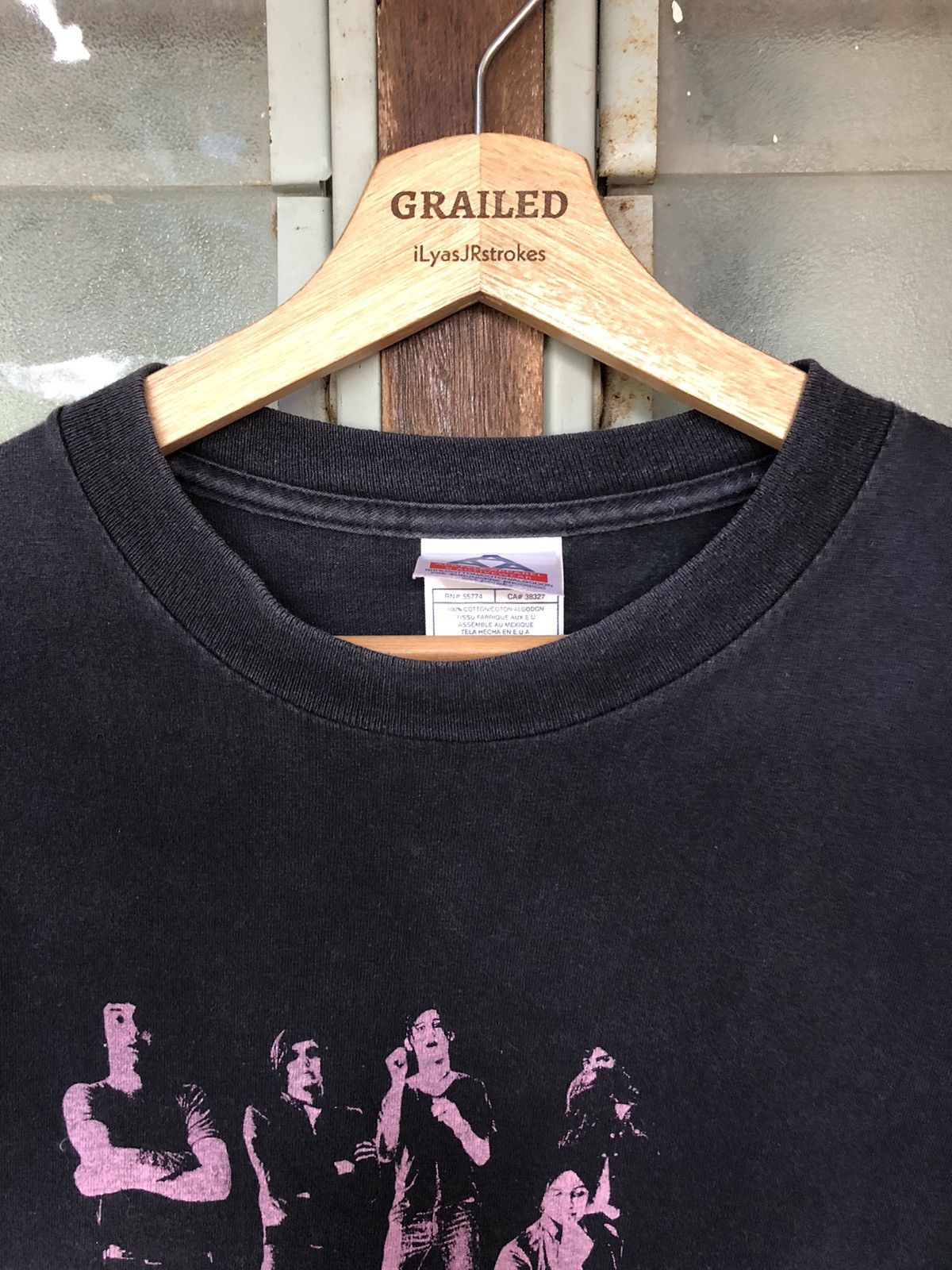 Band Tees Vintage 2004 The Strokes Line Up Rock Band Shirt Tee Size US M / EU 48-50 / 2 - 6 Thumbnail