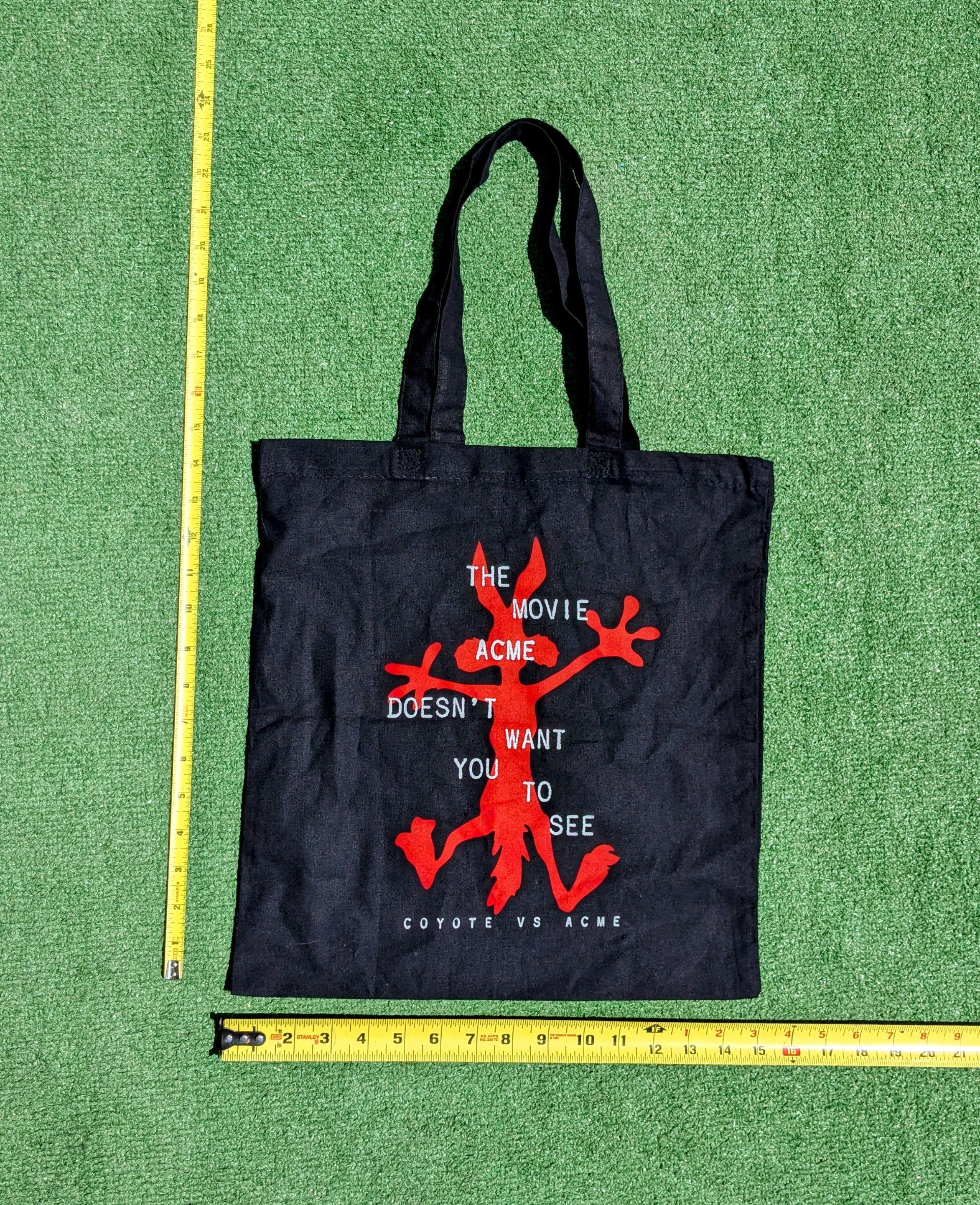 Warner Bros 2025 SDCC Coyote vs Acme Bag Movie Hall H SDCC Exclusive Size ONE SIZE - 2 Thumbnail