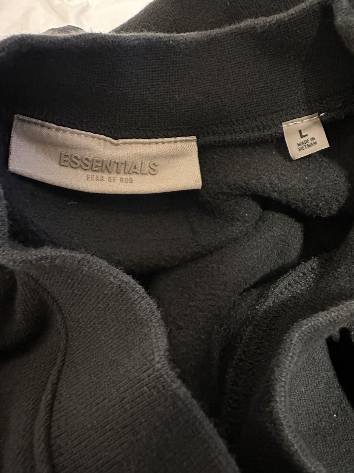 Essentials Fear of God Essentials Crewneck Size US L / EU 52-54 / 3 - 6 Thumbnail