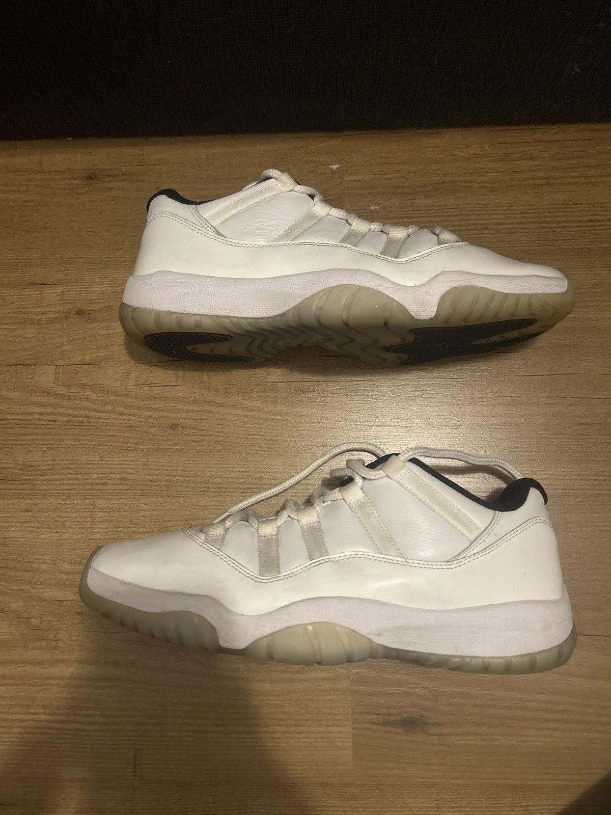 Jordan Brand × Nike Jordan 11 Low Legend Blue Size US 11.5 / EU 44-45 - 3 Thumbnail