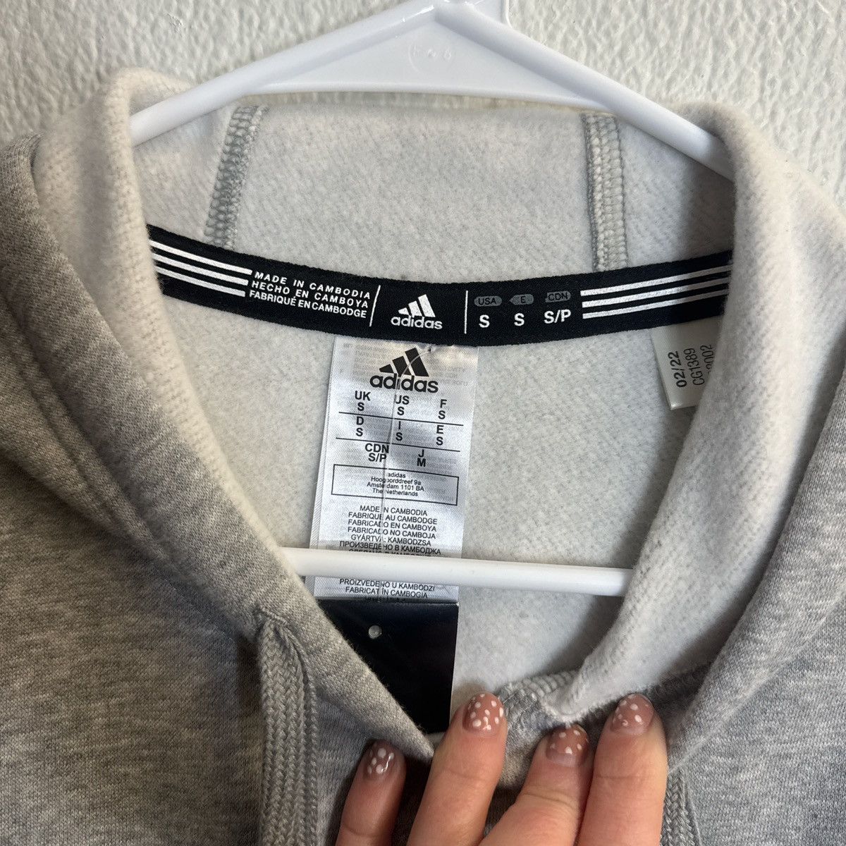 Adidas Grey adidas drawstring hoodie size small Size US S / EU 44-46 / 1 - 4 Thumbnail