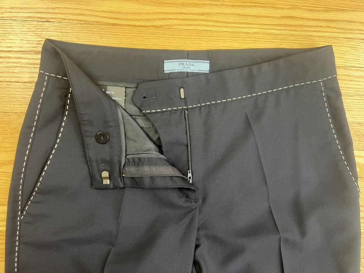 Prada Prada dress pants Size 26" / US 2 / IT 38 - 4 Thumbnail