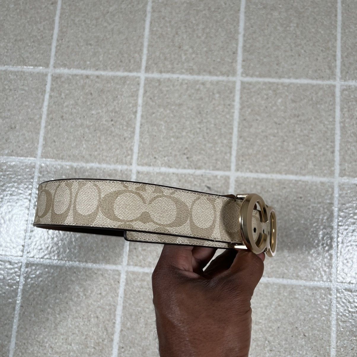 Coach Coach Signature Buckle Belt 25mm Gold Tone Size S Size ONE SIZE - 2 Thumbnail