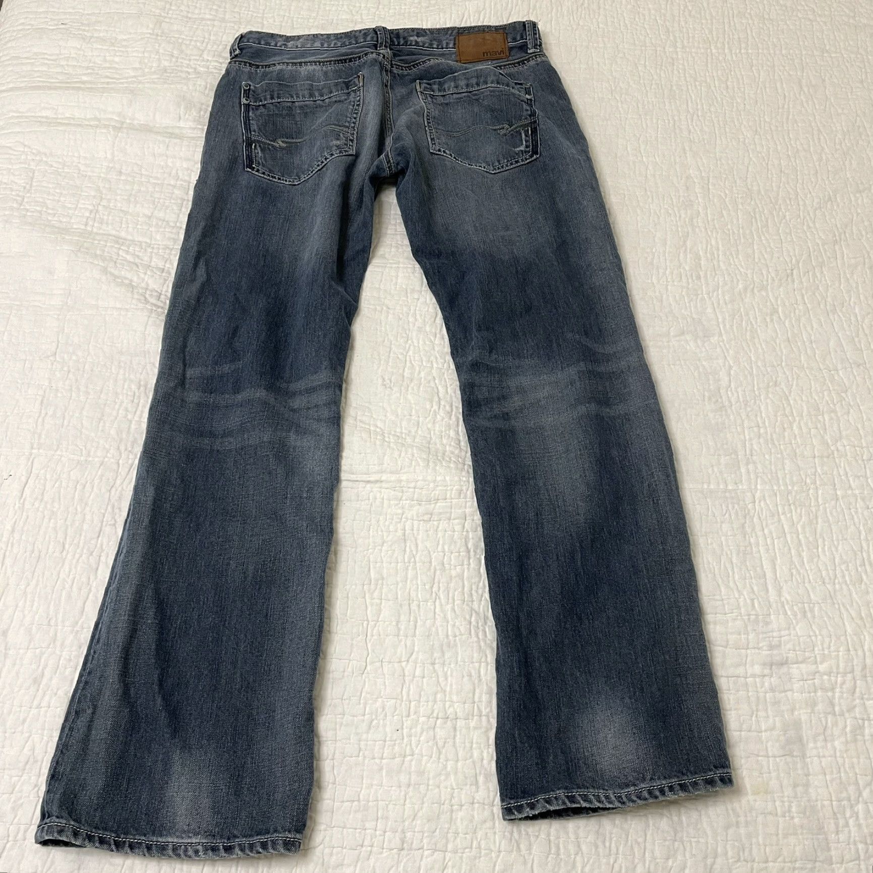 Vintage Mavi Jeans Mitch Jeans Men 36x34 Blue Boot Cut Zip Fly Made in Egypt Denim Distressed Regular 5-Pocket Mens Jeans Blue Cowboy Classic Vintage No Size US 36 / EU 52 - 4 Thumbnail