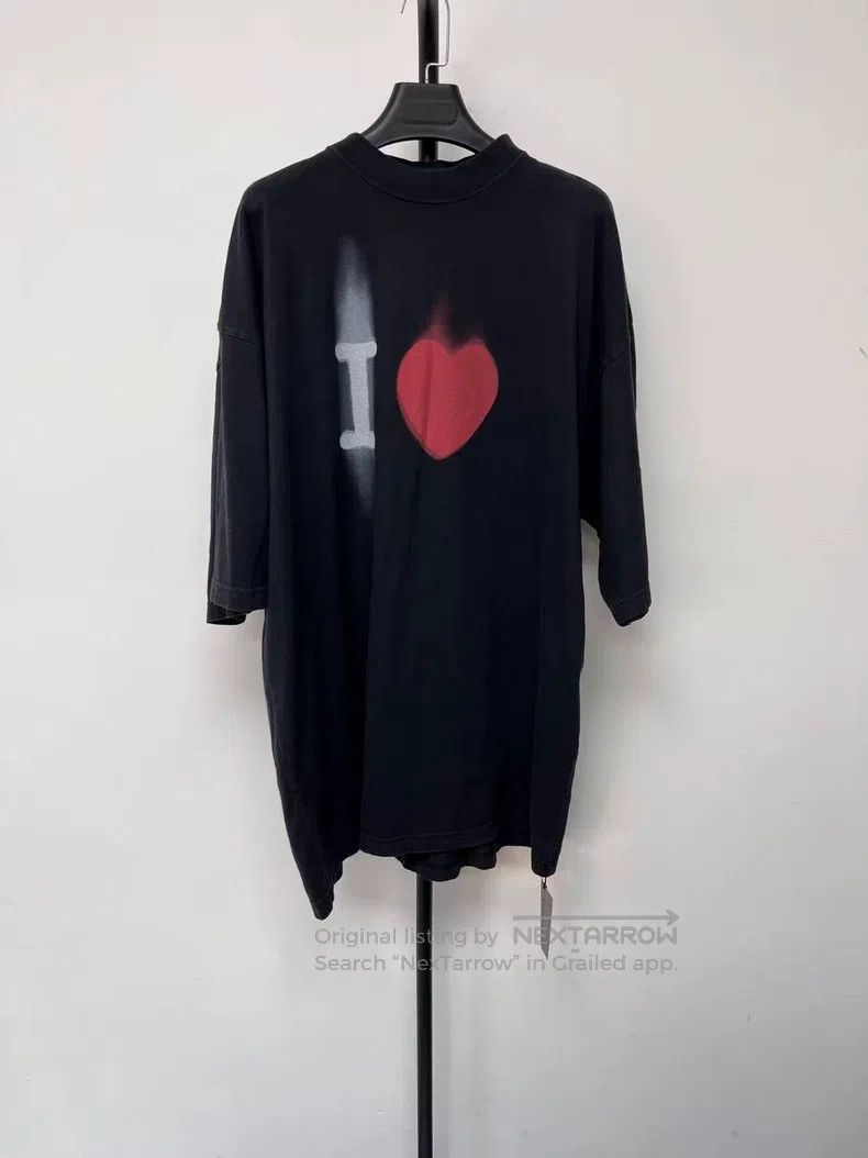 Balenciaga Balenciaga Letter Heart Print Short Sleeve T-Shirt Size US M / EU 48-50 / 2 - 1 Thumbnail