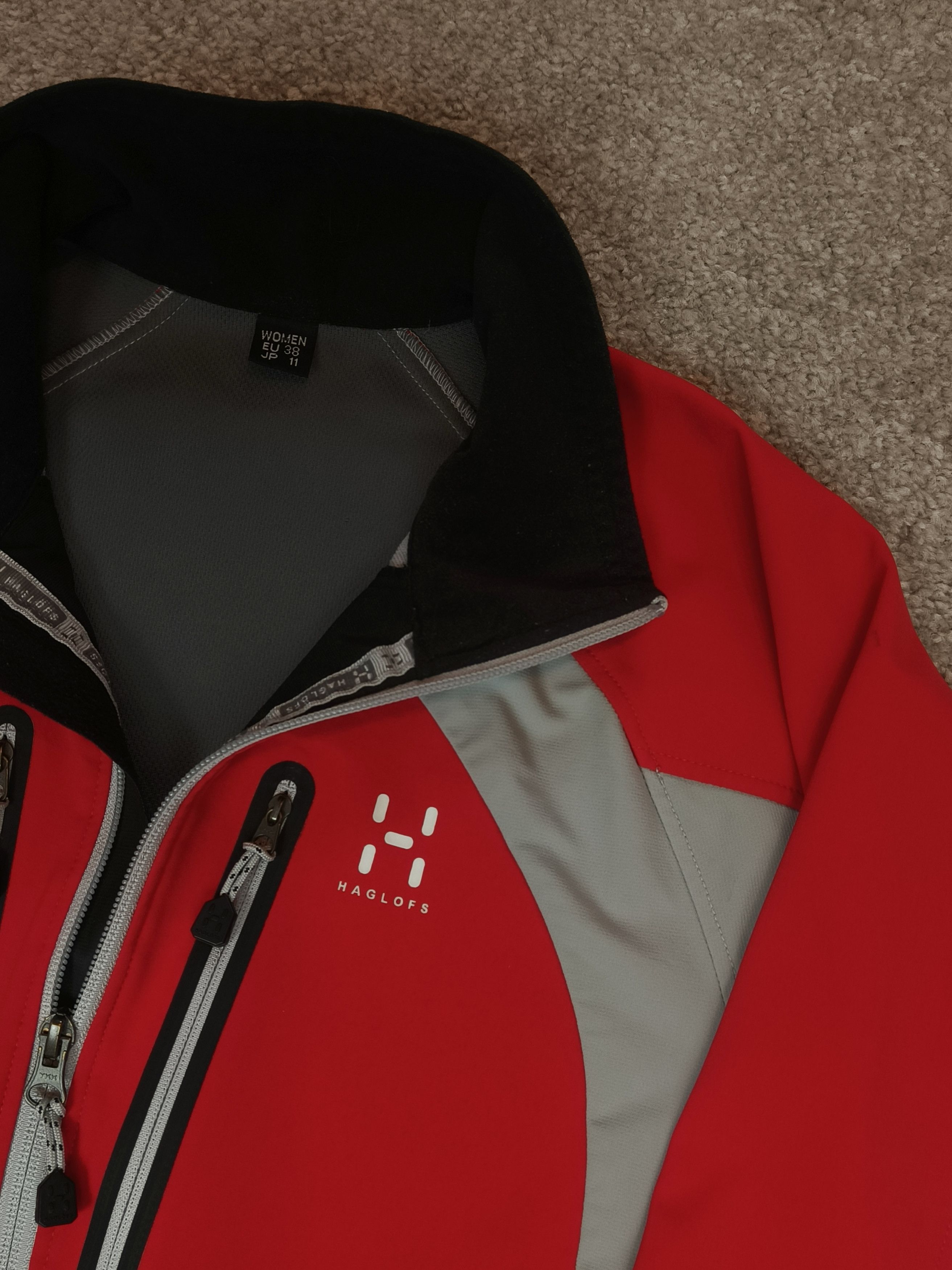 Haglofs Haglöfs Flexable Softshell Outdoor Windbreaker Jacket Size S / US 4 / IT 40 - 2 Thumbnail
