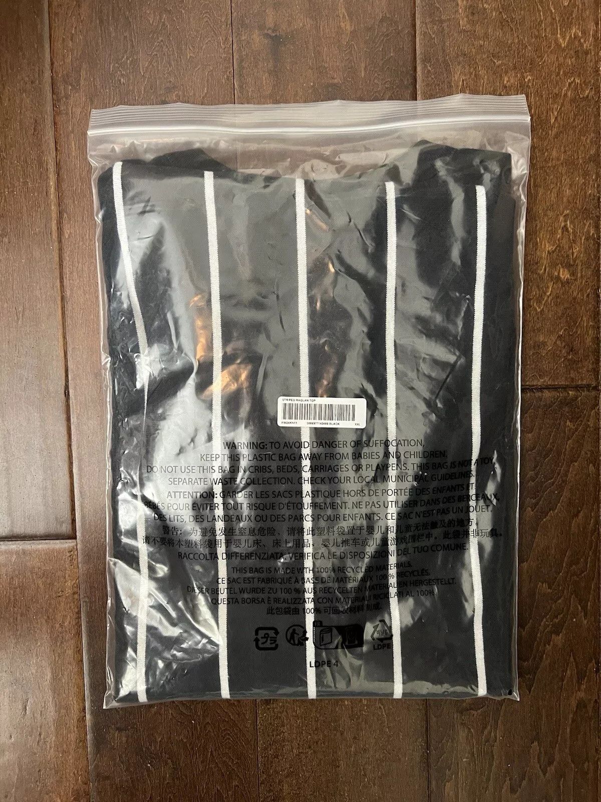 Supreme Supreme FW24 Stripe Raglan Longsleeve Top Black Size XXL New Size US XXL / EU 58 / 5 - 3 Thumbnail